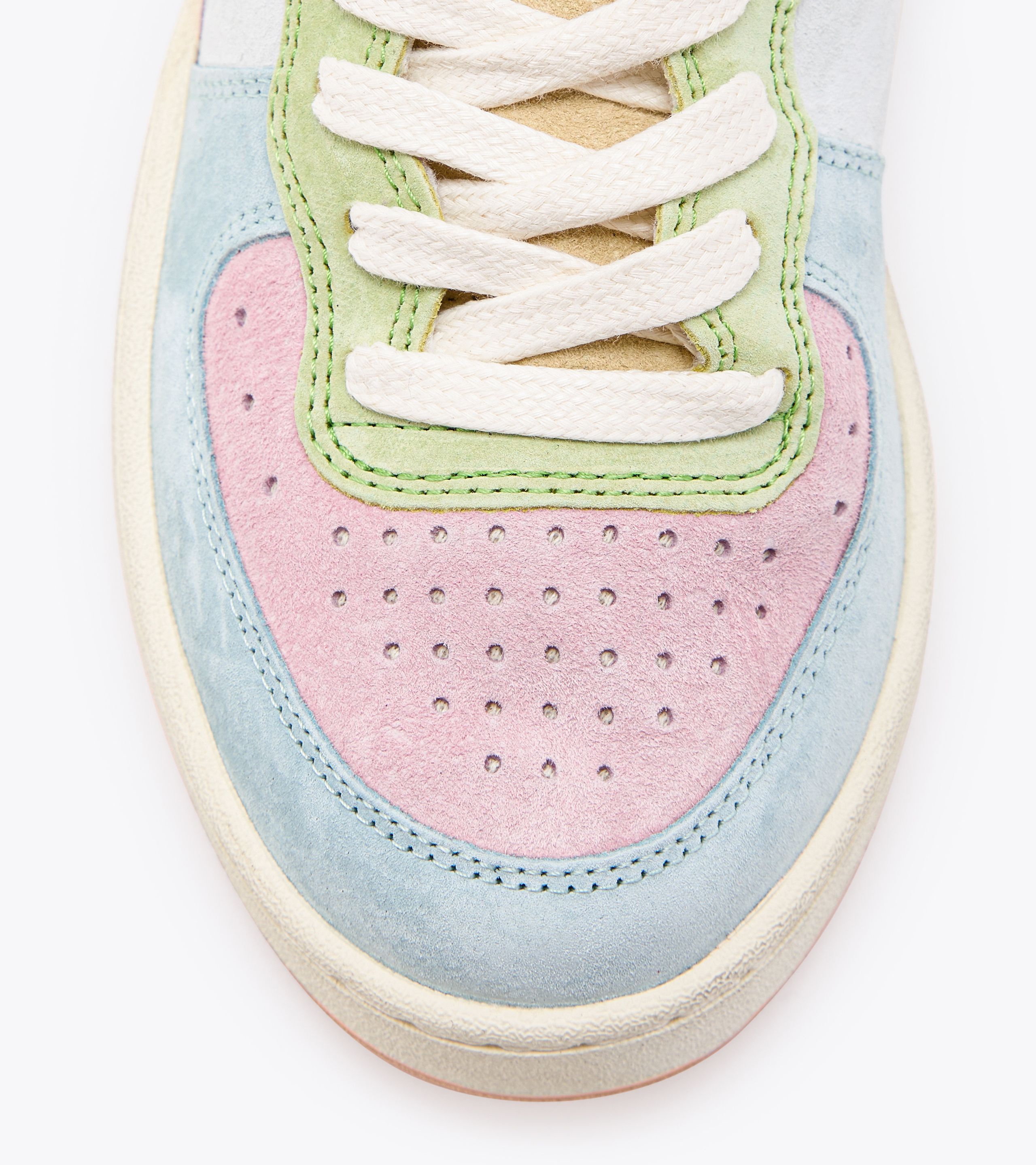 Nike arcobaleno store