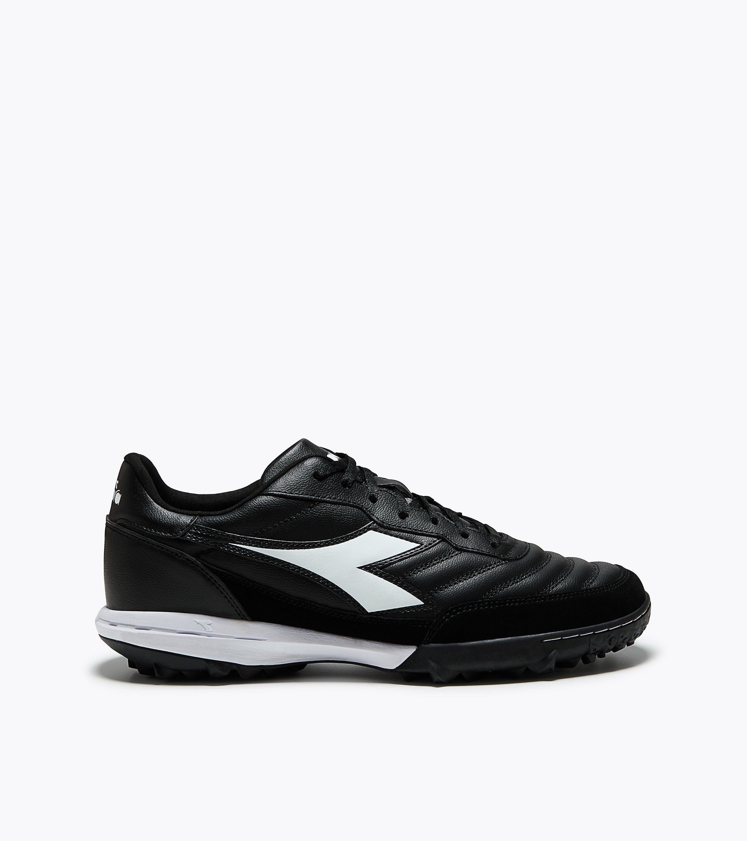 Indoor Football Boots - Diadora Online Shop