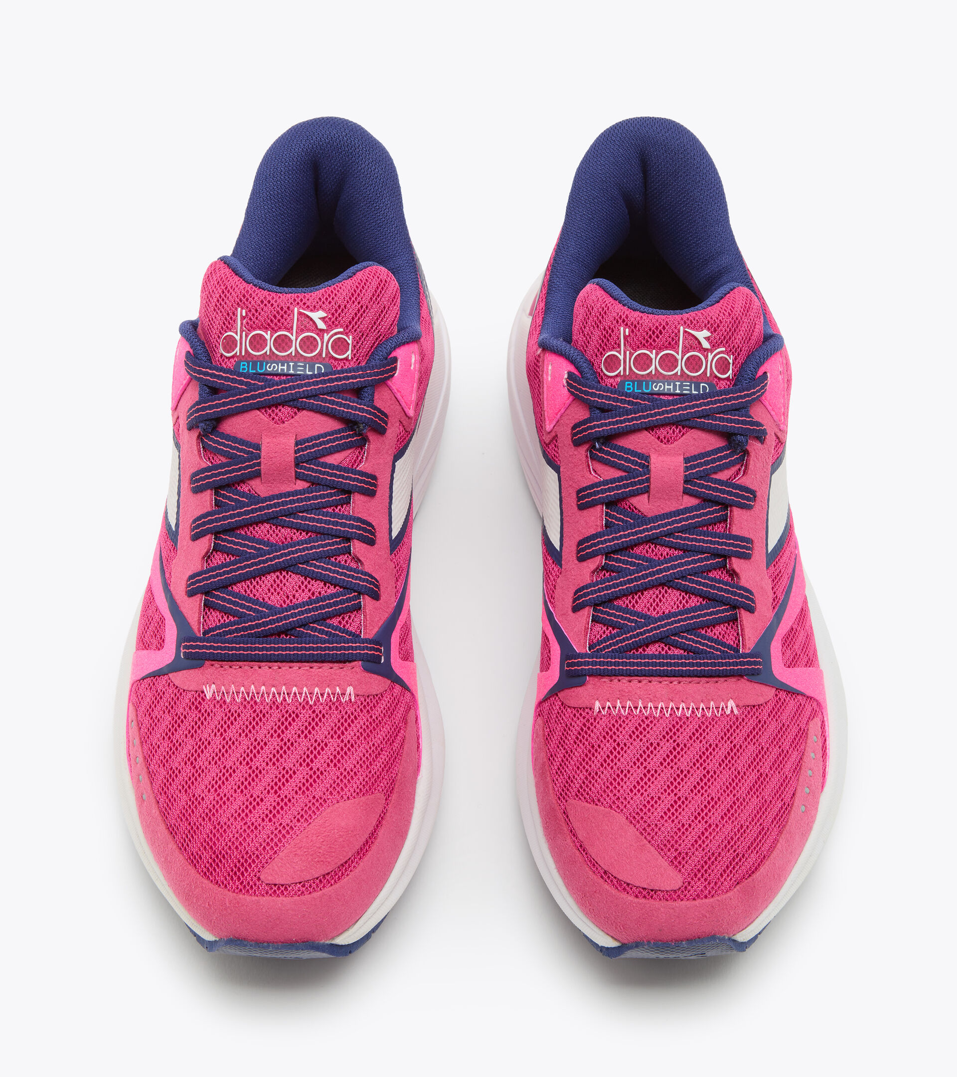 Running shoes - Women
MYTHOS BLUSHIELD 8 VORTICE W PINK YARROW/WHITE/BLUEPRINT - Diadora