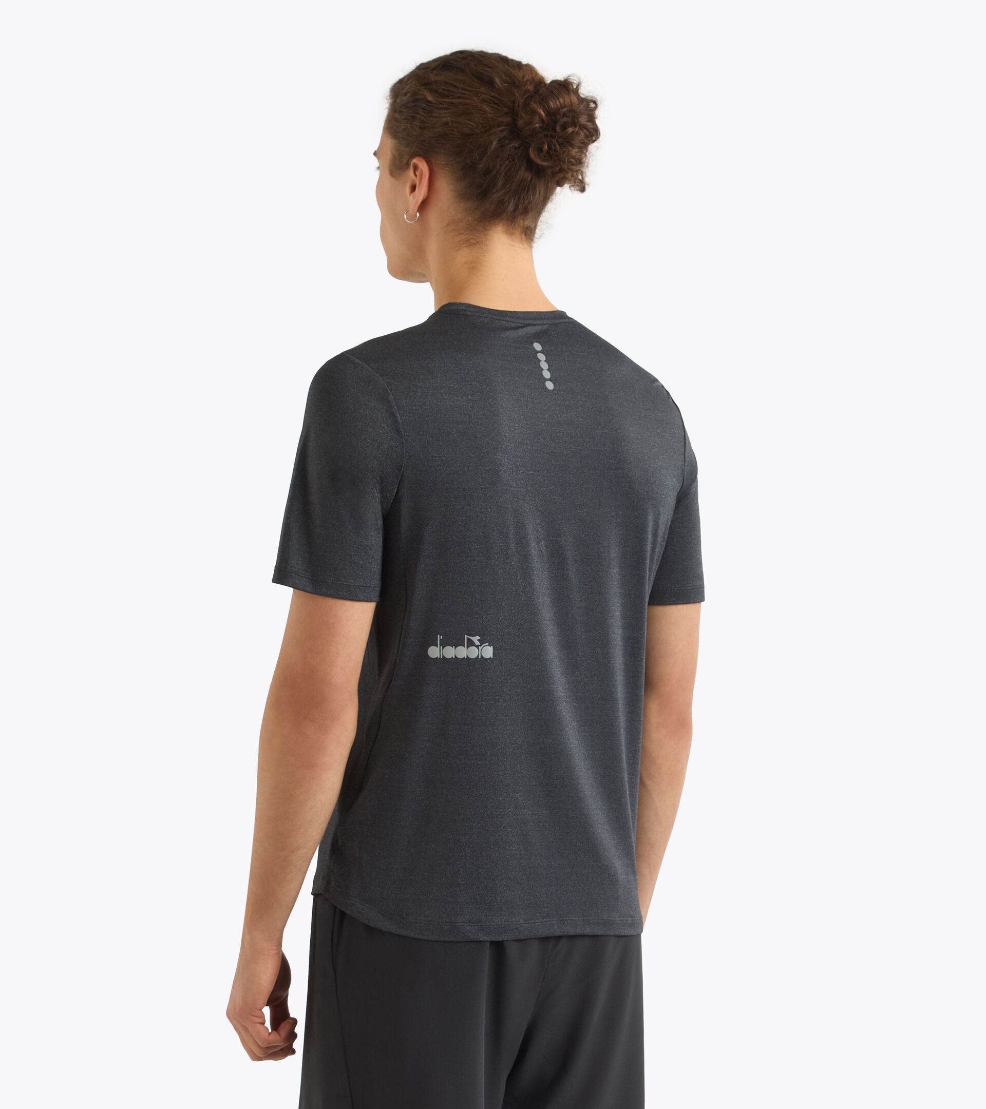 High performance running t-shirt - Men’s SS T-SHIRT TECH RUN CREW BLACK - Diadora