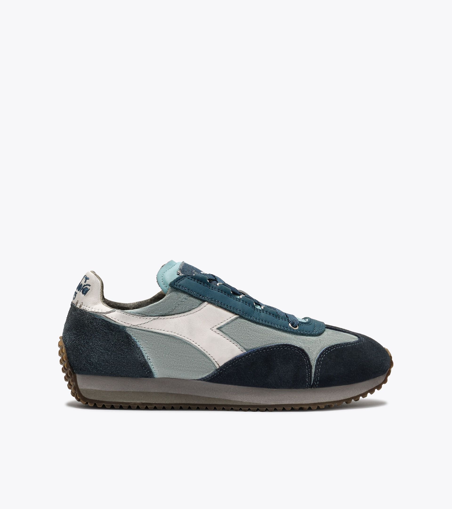 Low-profile Heritage sneaker - All-gender EQUIPE DIRTY SW EVO SKY-BLUE PLUME - Diadora