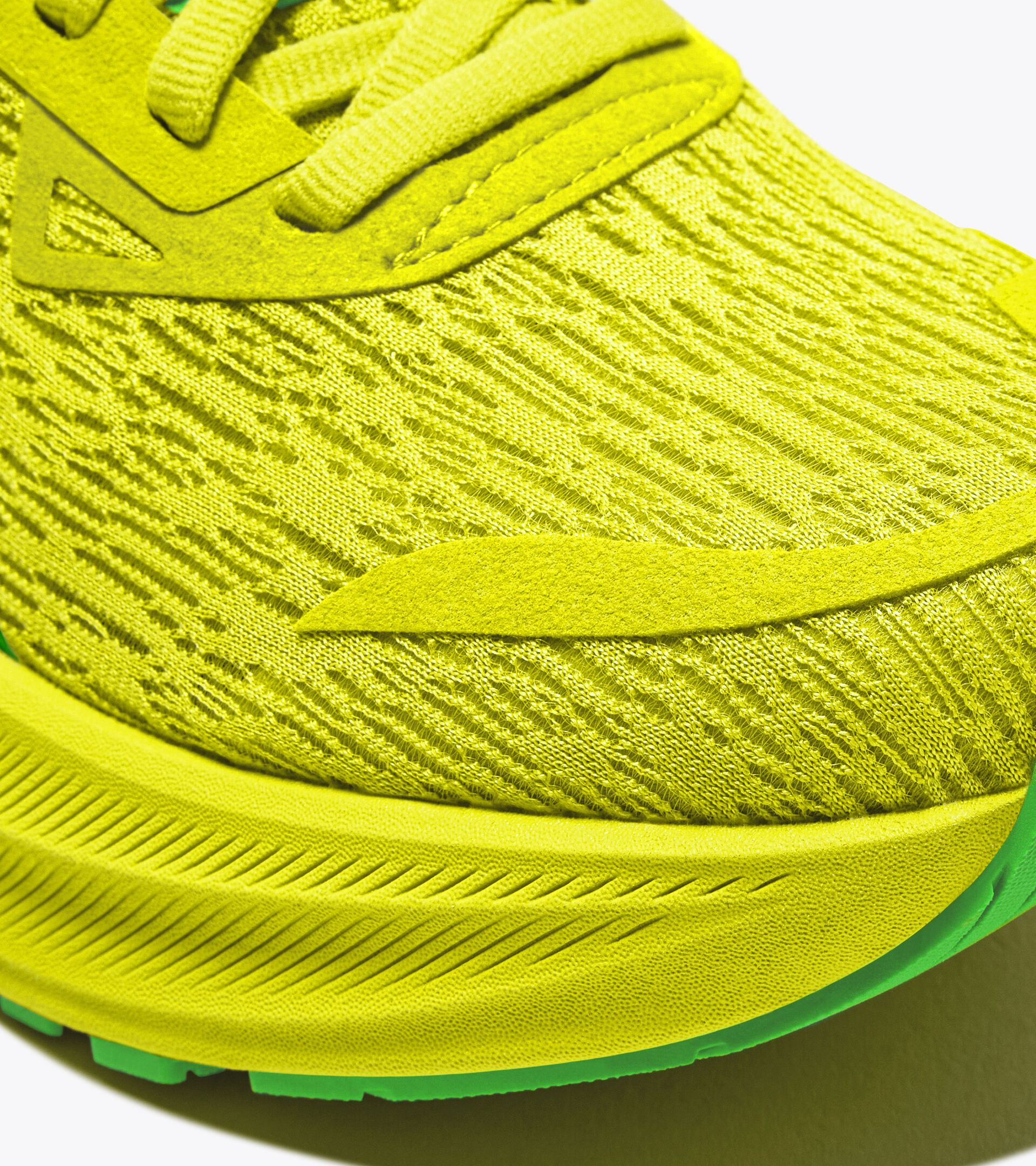 Running shoe - Comfort and stability - Men's NUCLEO 2 SULPHUR SPRING/GREEN FLASH - Diadora