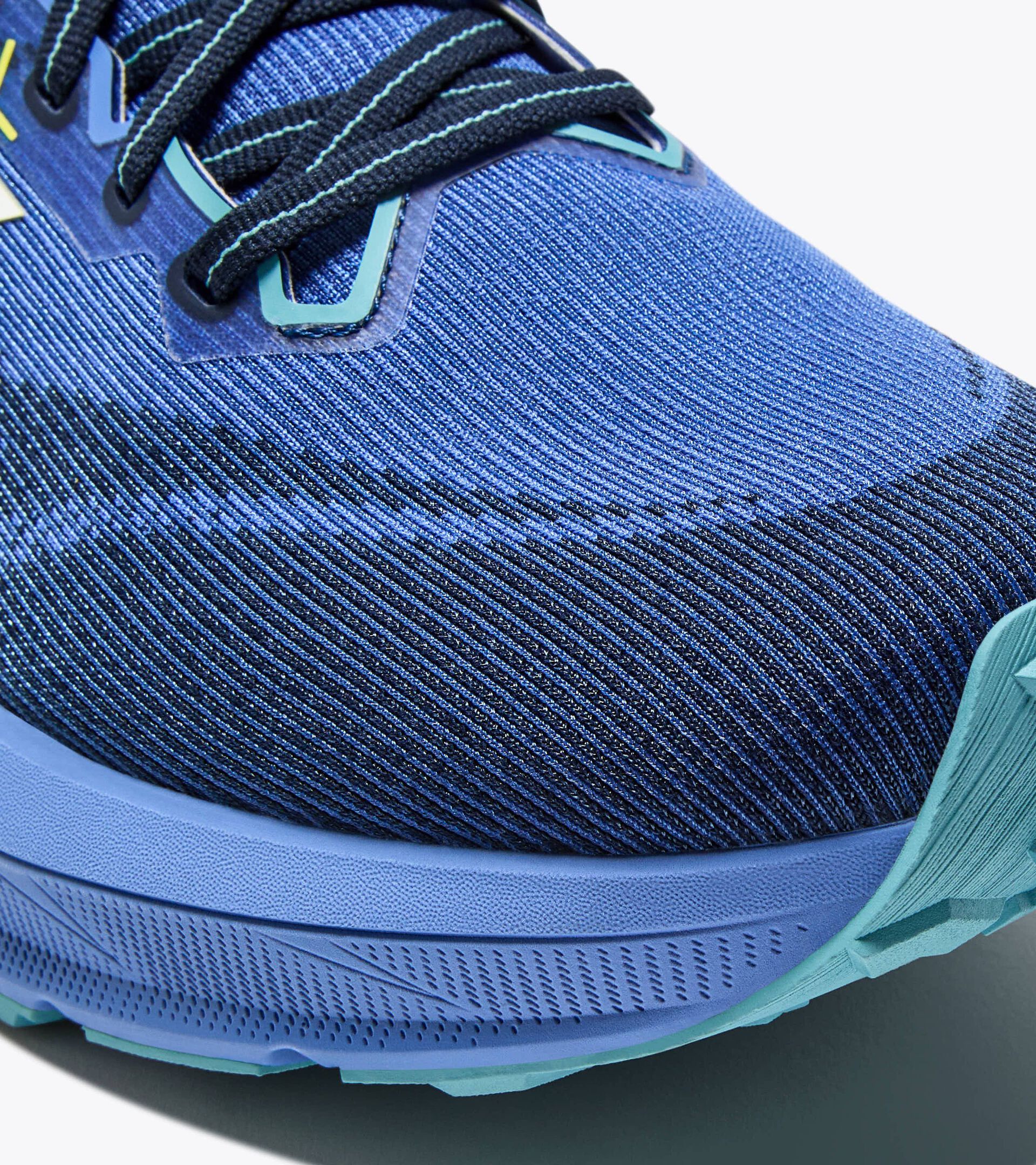 Running shoe - Stability, comfort and durability - All-gender NUCLEO 2 GR ULTRAMARINE/BLACK IRIS - Diadora