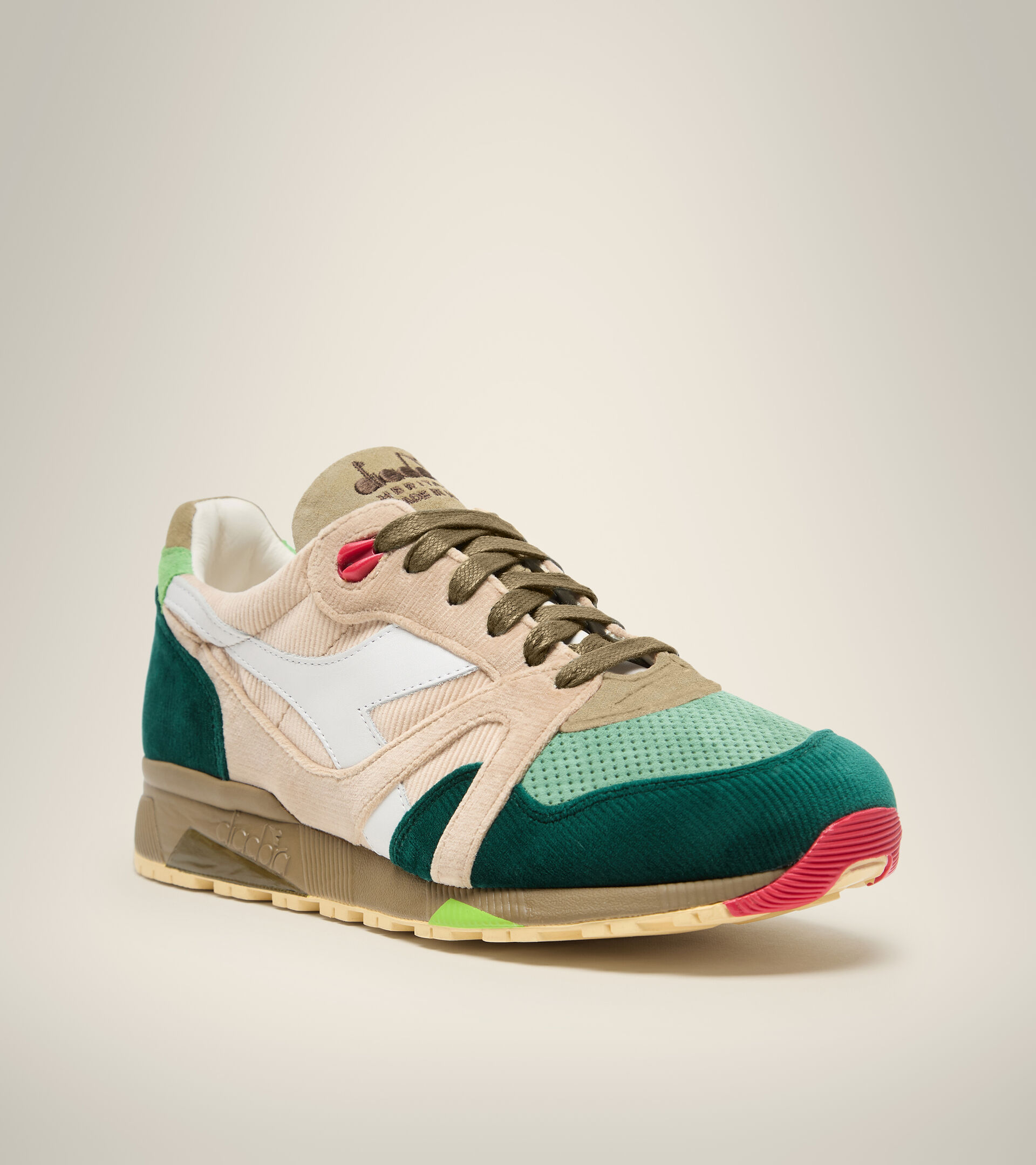 Made in Italy Heritage Shoe - Unisex N9000 ITALIA CIME DI RAPA DOUBLE CREAM - Diadora