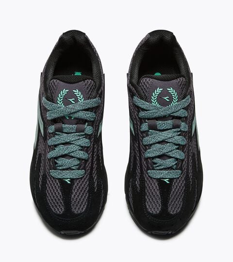 2000s-inspired Sportswear Sneakers - All-gender MYTHOS PROPULSION 280 SHADE BLACK - Diadora