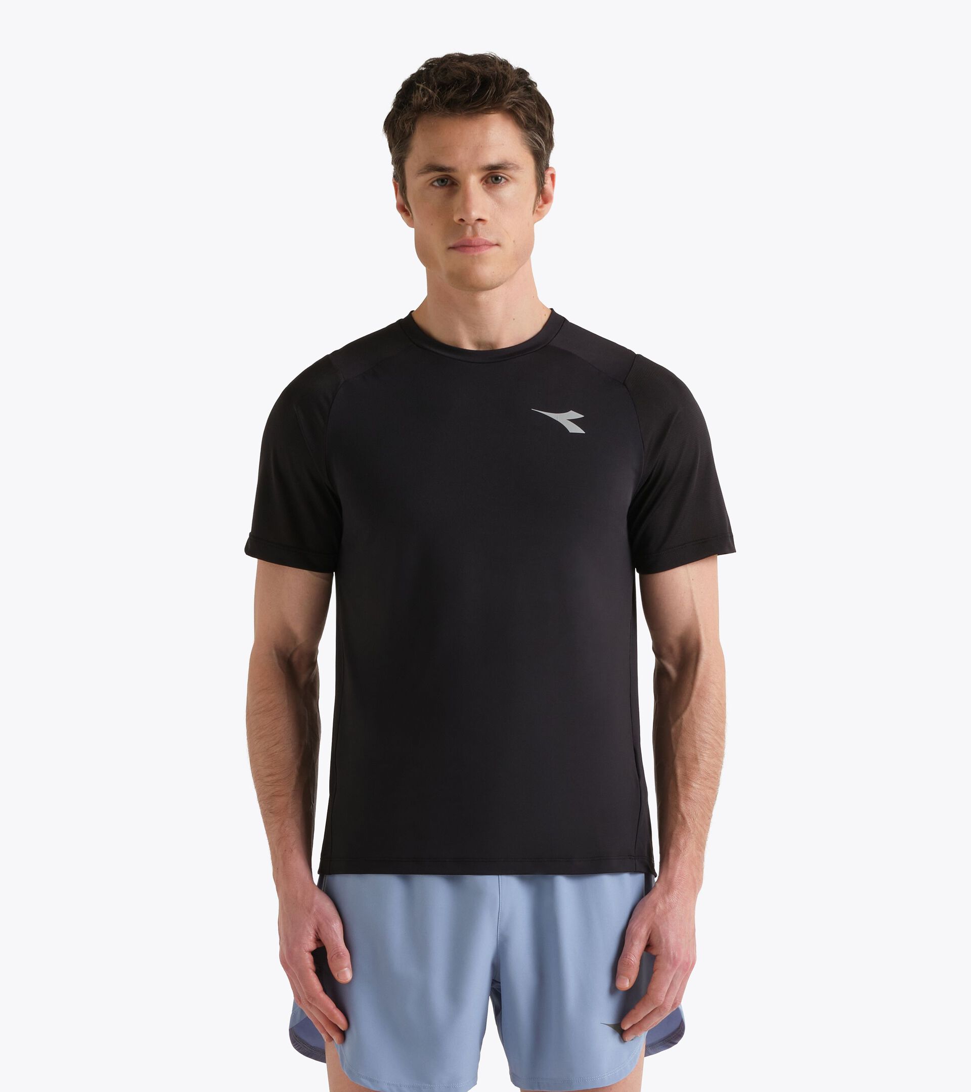 Camiseta de running  - Transpiraci&oacute;n y confort - Hombre SS T-SHIRT TECH NEGRO - Diadora