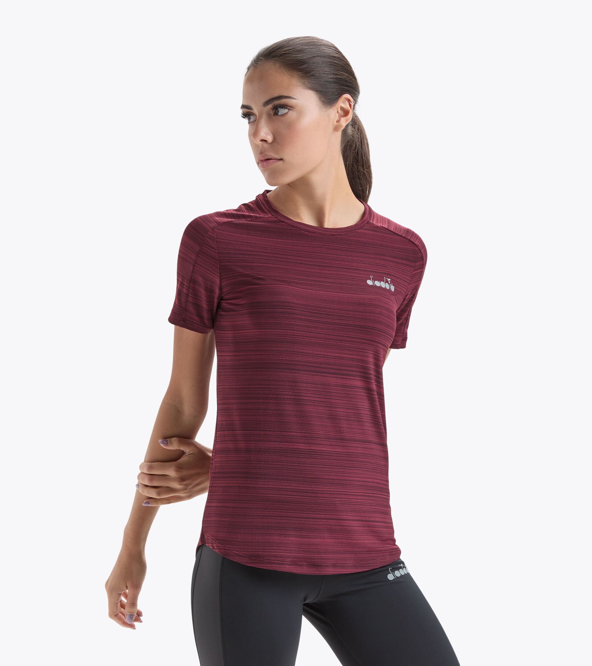 Running T-shirt - Women L. SS T-SHIRT TECH BE ONE VIOLET PORT ROYALE - Diadora