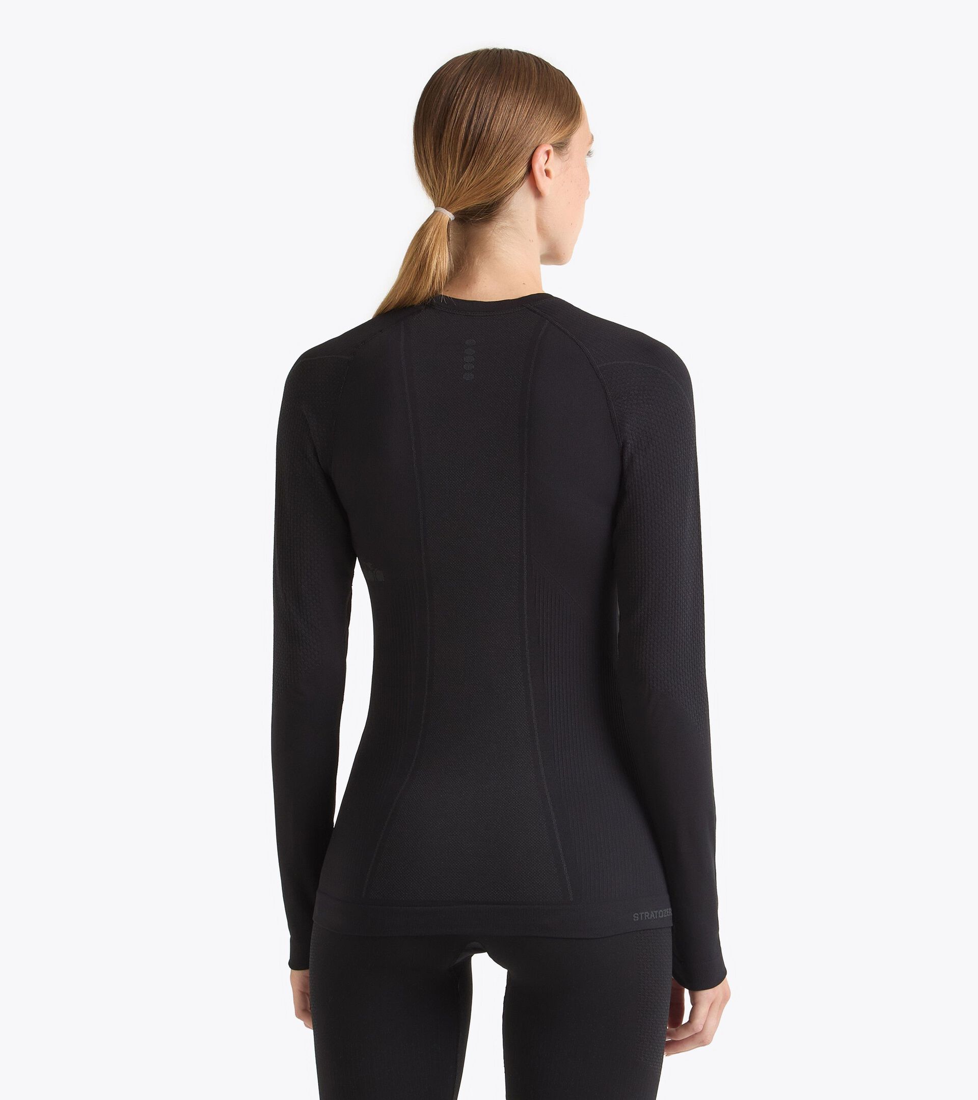 Camiseta t&eacute;cnica Made In Italy de manga larga&sect;Running&sect;Mujer STRATOZERO LS T-SHIRT W NEGRO - Diadora