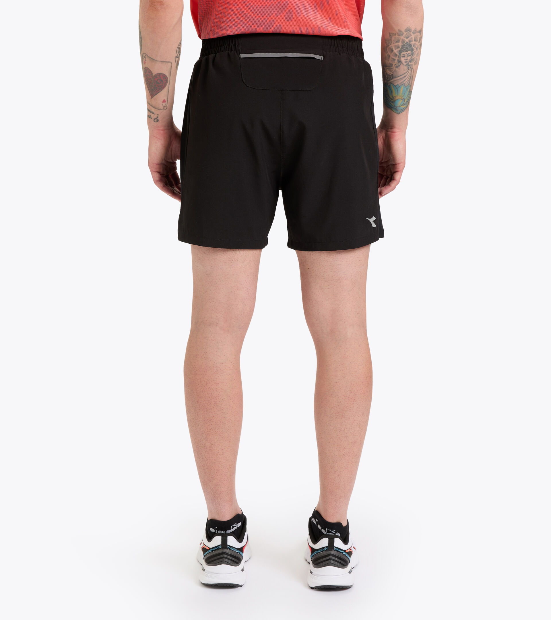 Running shorts - Men  MICROFIBER SHORTS 12,5 CM BLACK - Diadora