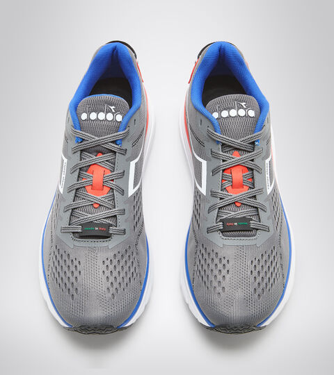 EQUIPE ATOMO, GRIS ACIER/BLANC Chaussures de running Made in Italy - Homme EQUIPE ATOMO GRIS ACIER/BLANC - Diadora