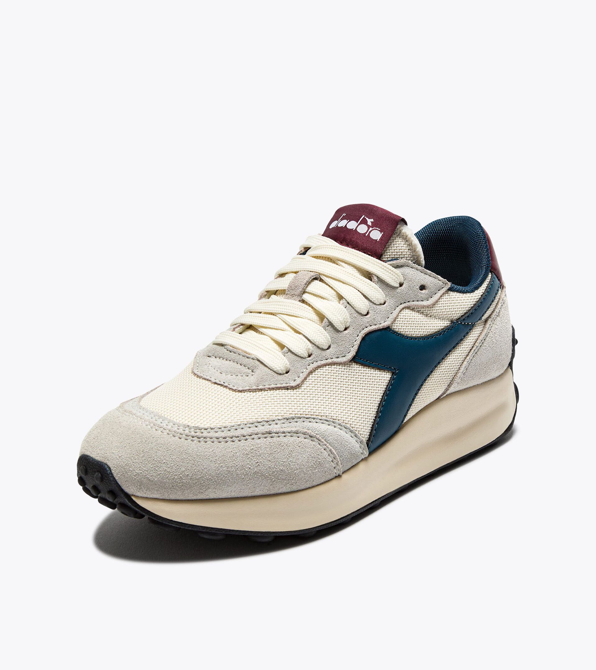 Chaussures de sportswear - Genre neutre RACE NY BLANC IMMACULE - Diadora