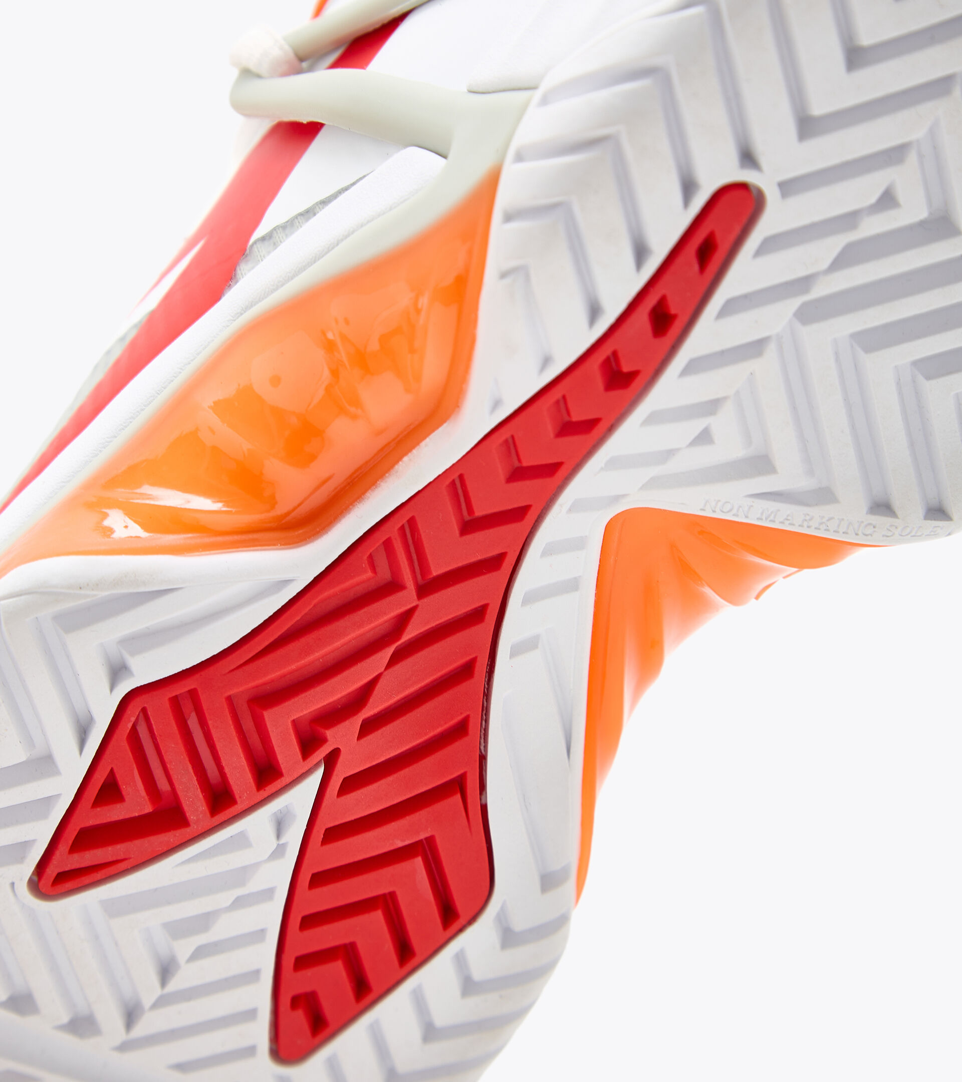 Tennis shoes - Women B.ICON W AG WHITE/FIERY RED - Diadora