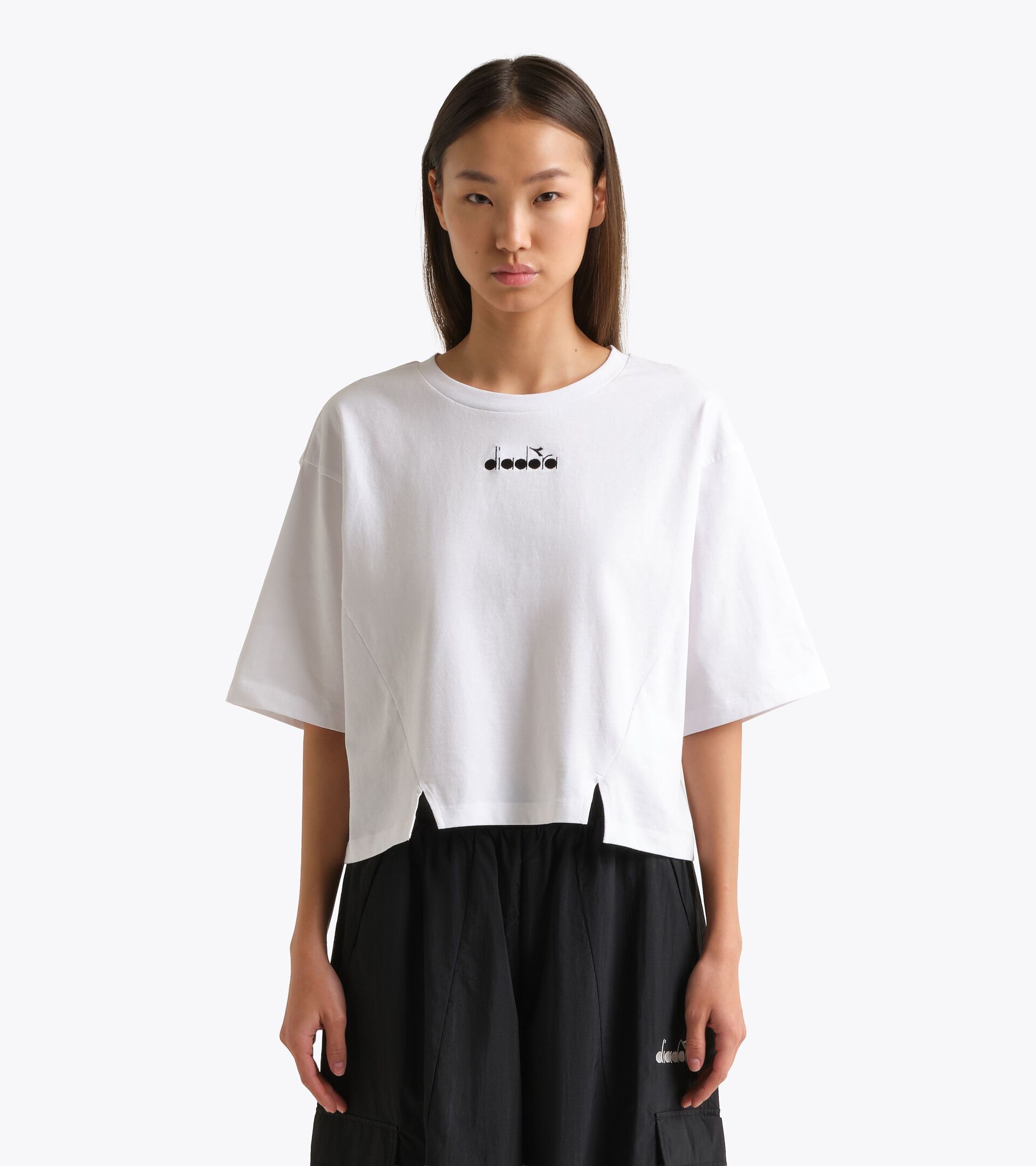 Cotton t-shirt - Women&rsquo;s
 L. T-SHIRT SS LOGO OPTICAL WHITE - Diadora