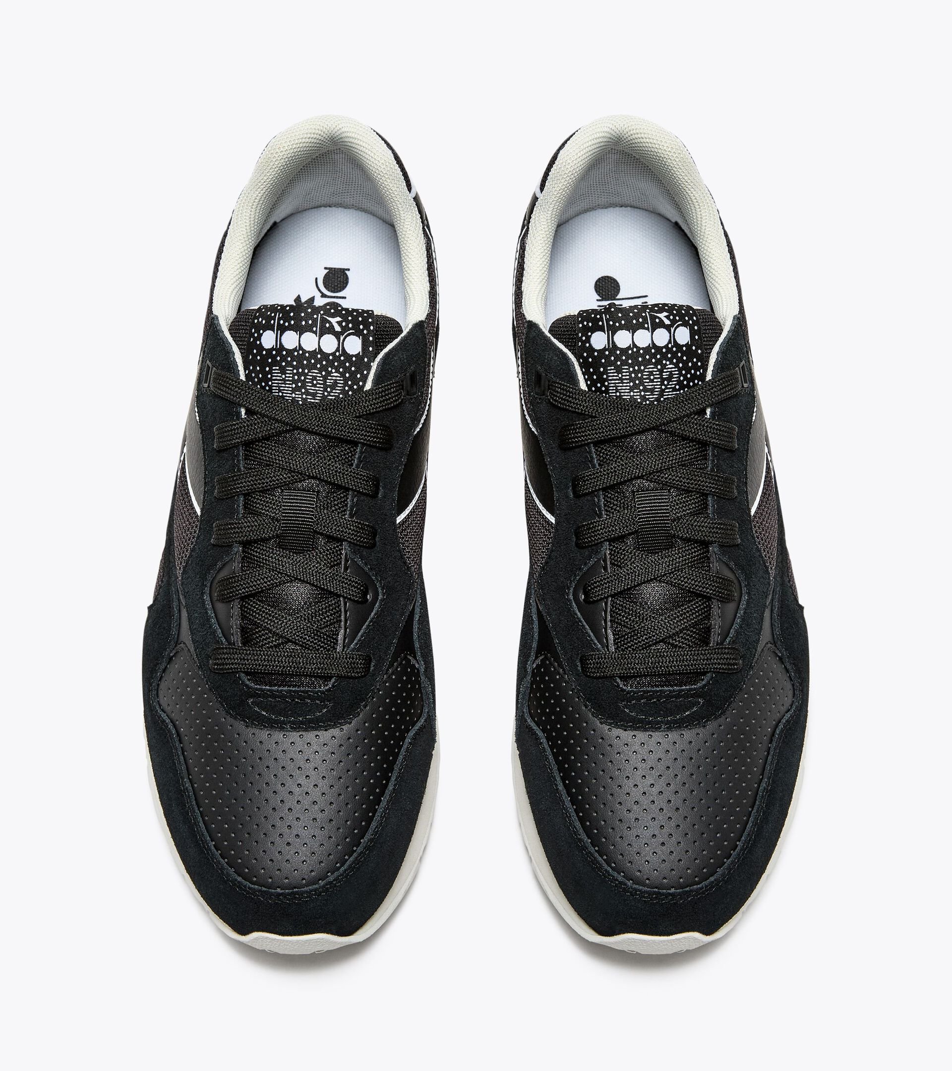 Zapatilla deportiva - Para todos los géneros N.92 ADVANCE NEGRO/NEGRO - Diadora