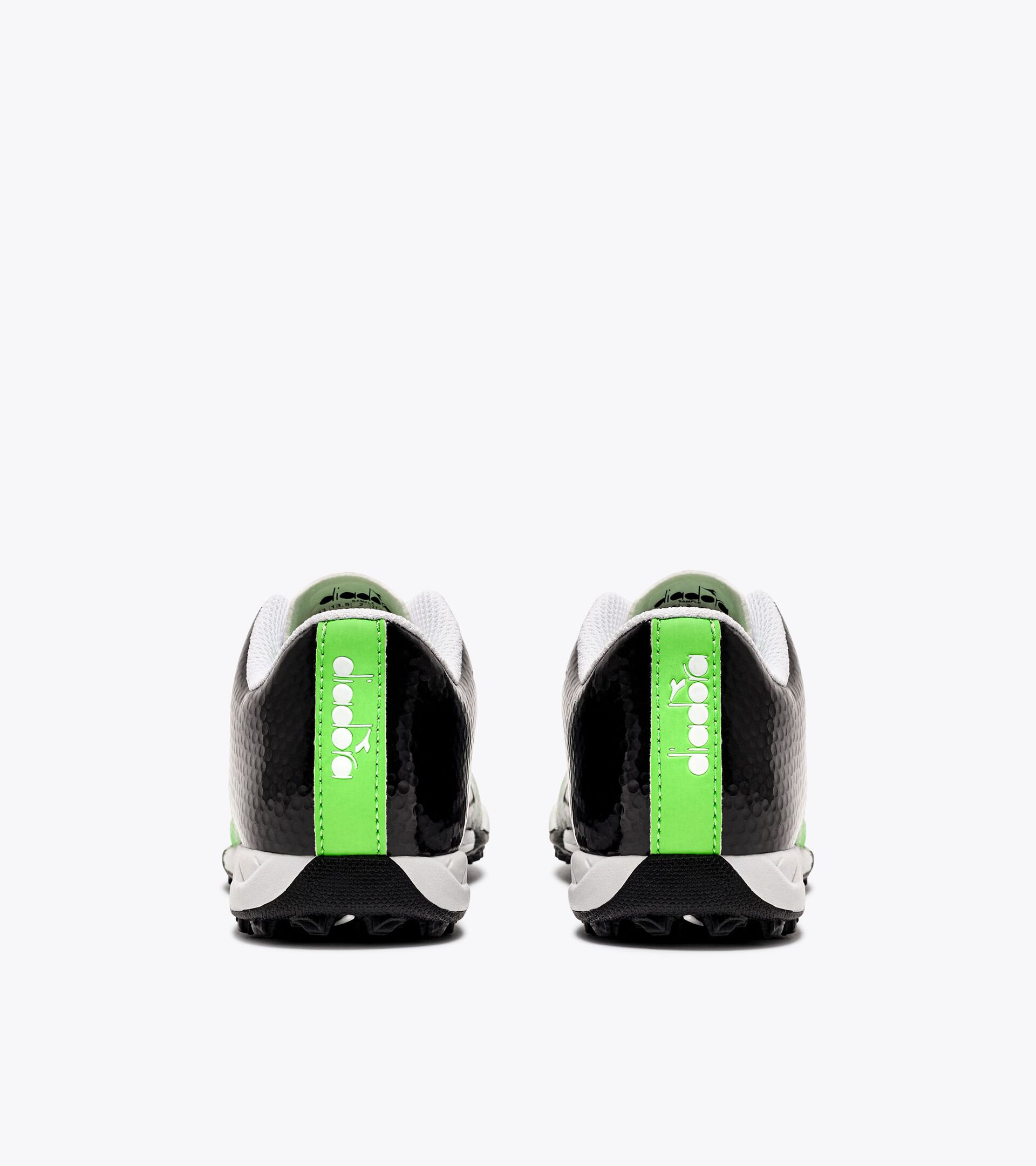 Calcio boots for synthetic grounds - Junior CATTURA GR TF JR BLACK/WHITE/GREEN FLUO - Diadora