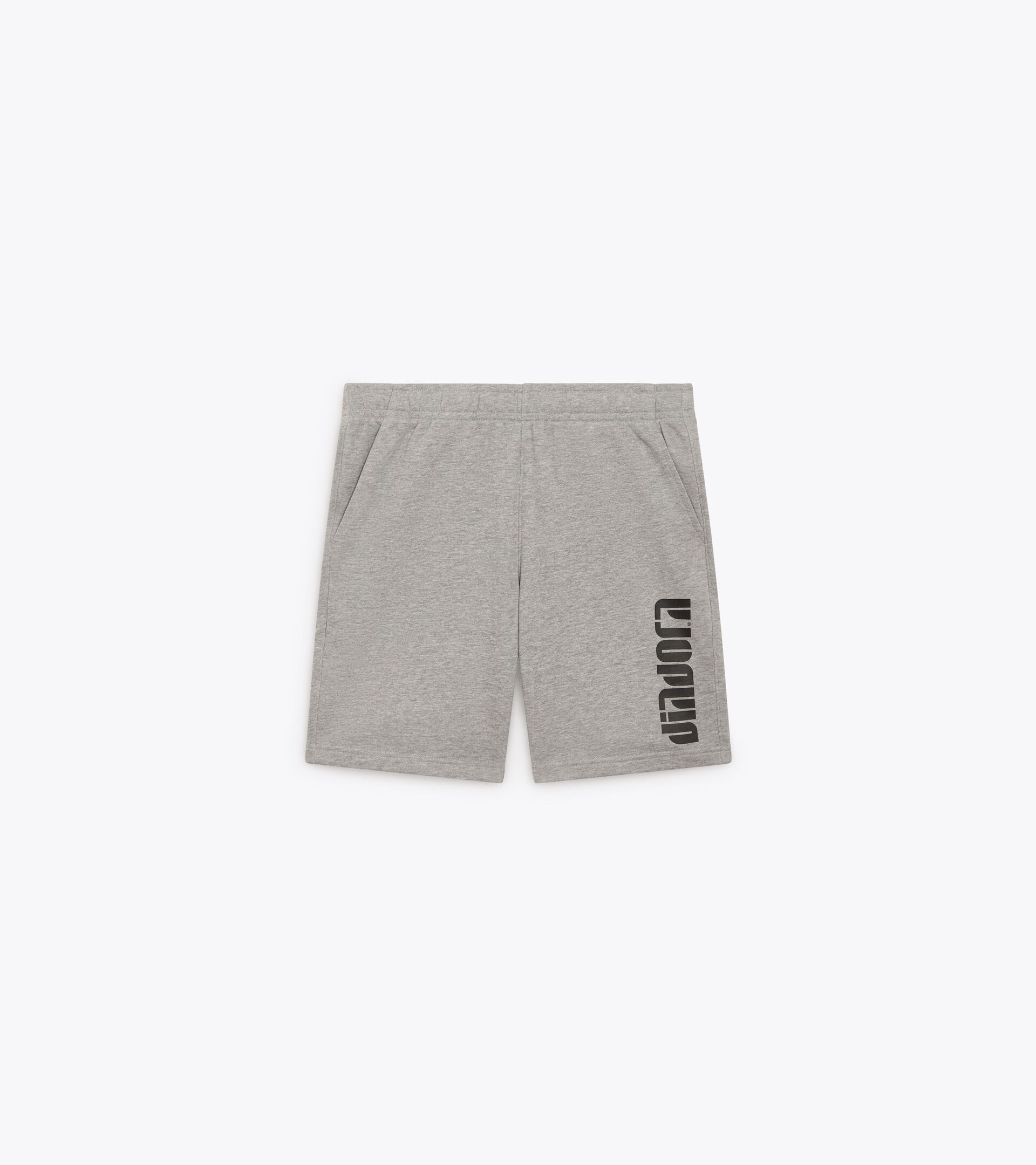 Pantalón corto deportivo - Para todos los géneros
 BERMUDA ATHL. LOGO EDIFICIOS ALTOS MEZCLA - Diadora