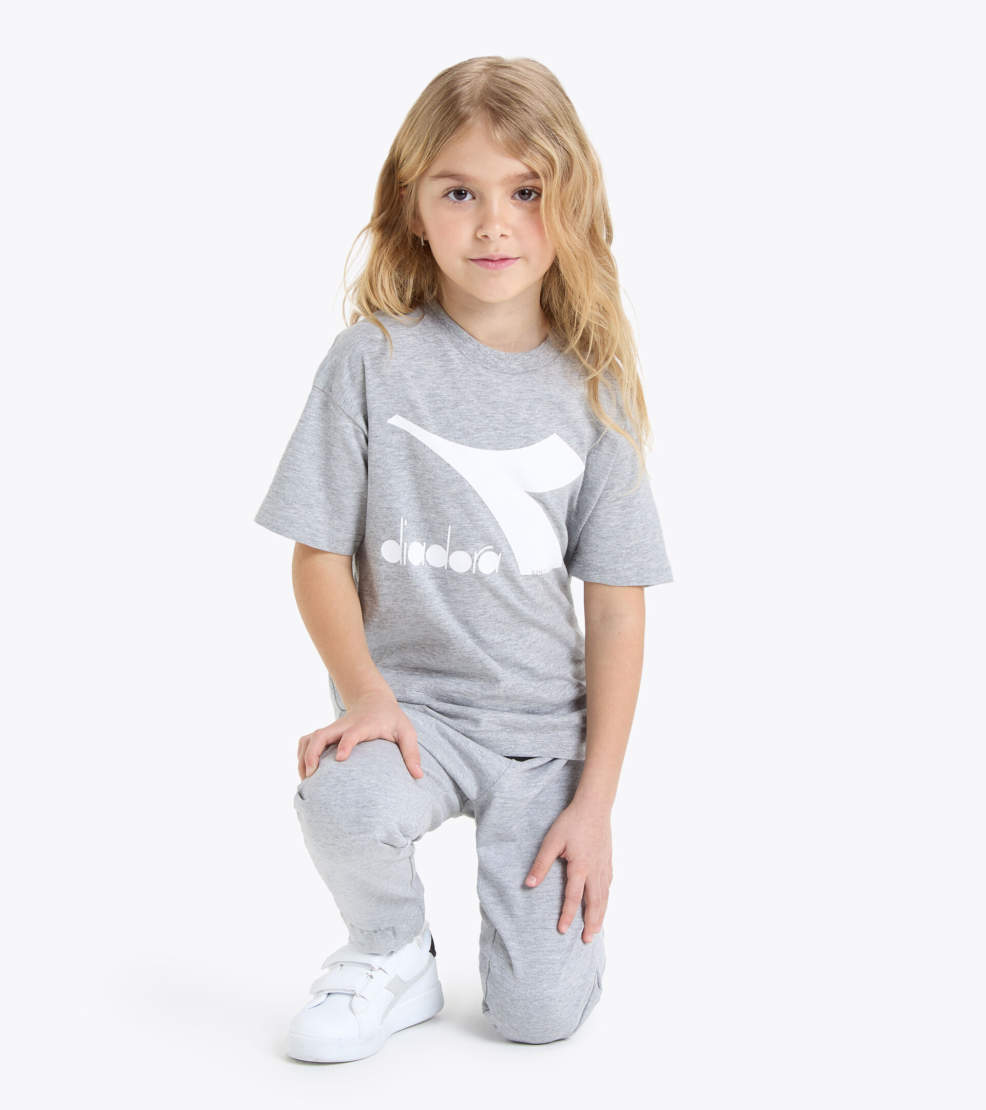 Sportliche Hose - Kinder
JU.PANTS CUFF HELL MITTELGRAU MELANGE - Diadora