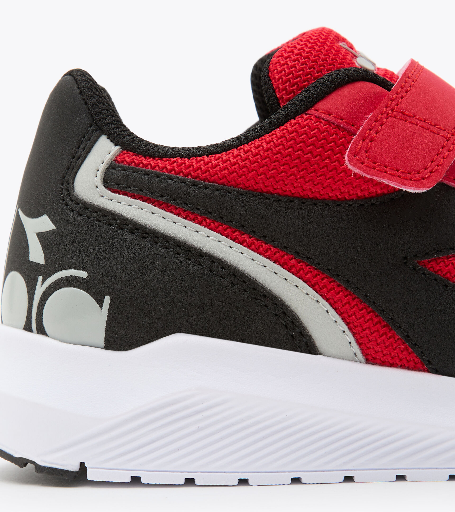 Laufschuh - Unisex Kind FALCON JR V RISIKOREICH ROT/SCHWARZ/WEISS - Diadora
