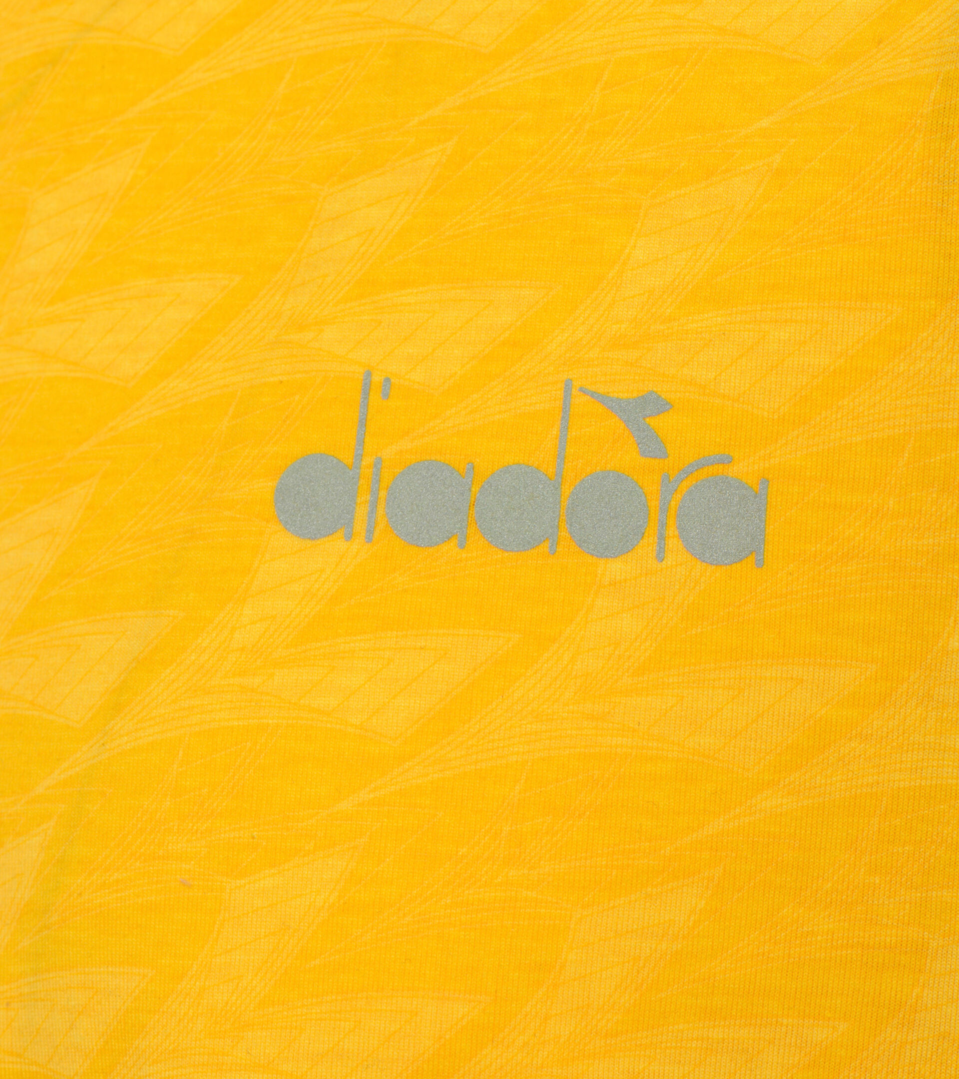Sports T-shirt - Men SS T-SHIRT PLUS BE ONE ALL OVER SAFFRON - Diadora