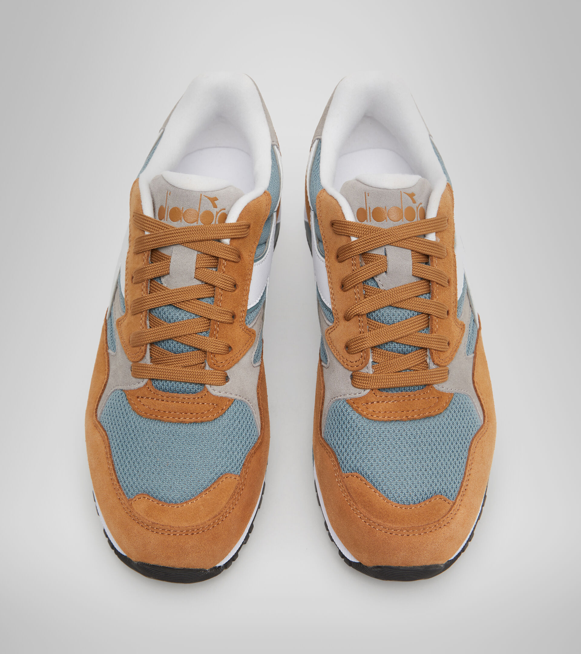 Footwear Sportswear UNISEX N902 S BEIGE CERBIATTO/GRIGIO CARDO Diadora