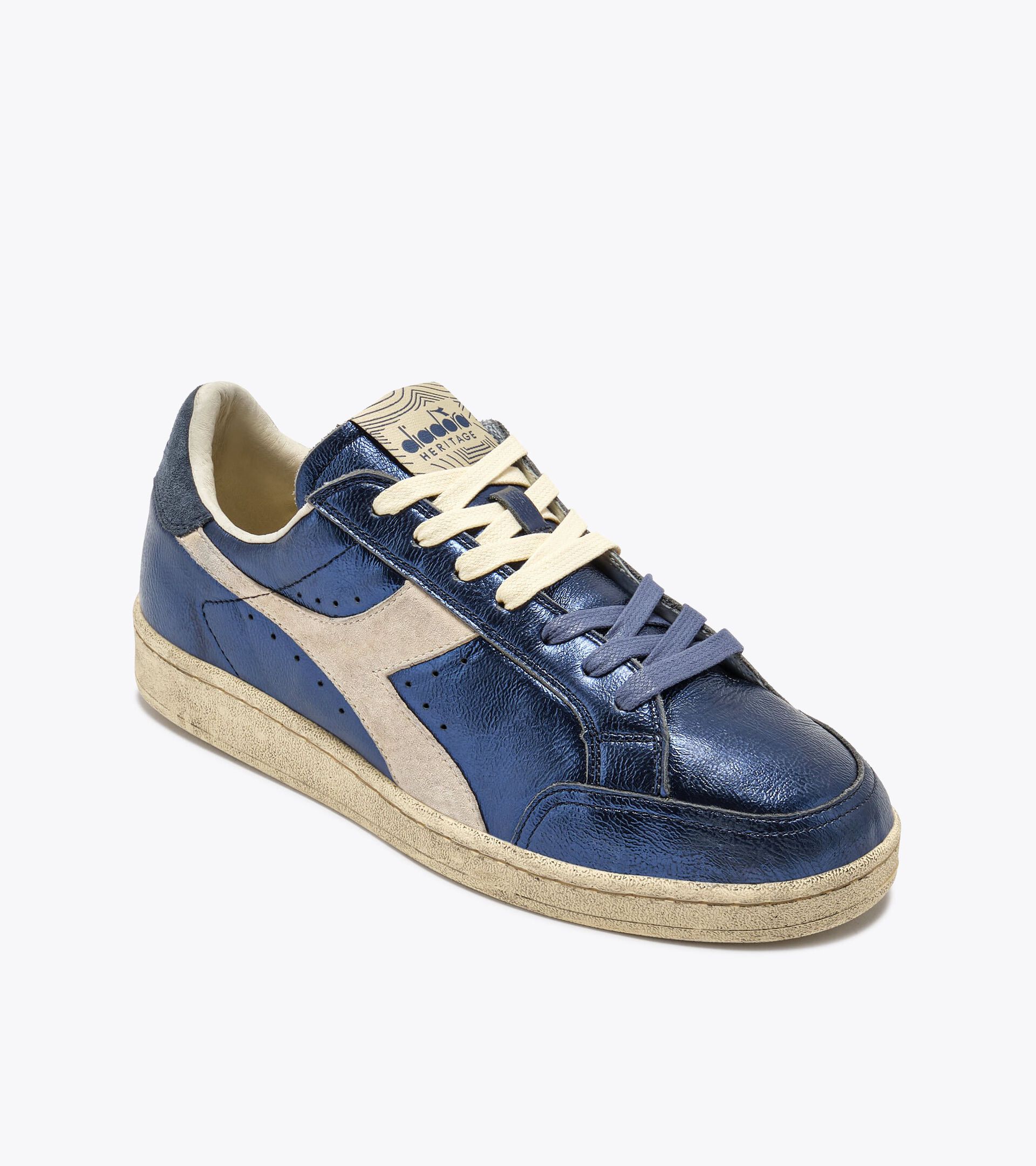 Sneakers Heritage en cuir m&eacute;tallis&eacute; - Pour tous les genres
 PRESTIGE METAL USED AUTHENTIQUE MARINEBLEU - Diadora