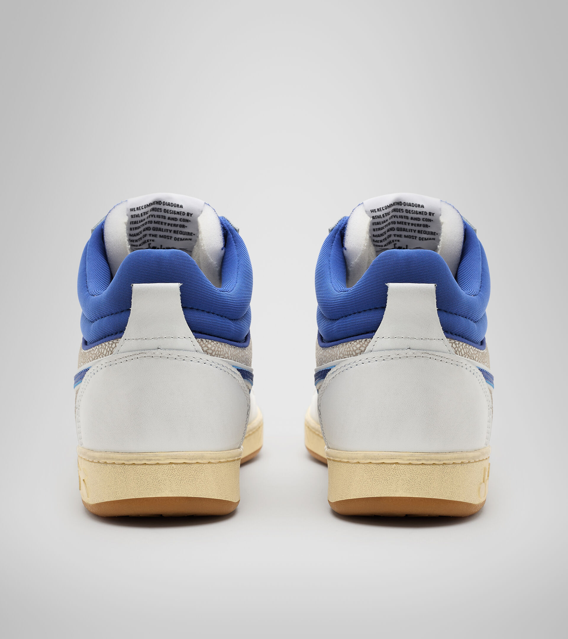 Sports shoe - Unisex MAGIC BASKET DEMI CUT ICONA WHITE/BLUE COBALT - Diadora