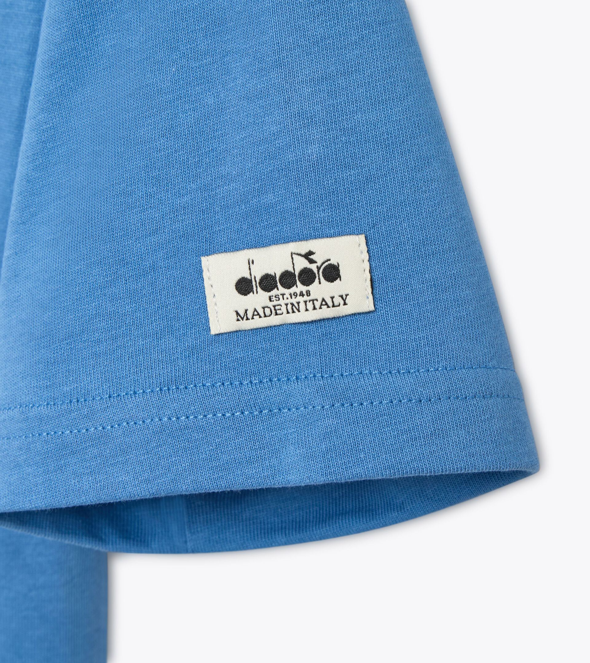 T-shirt 50 % coton recyclé - Made in Italy - Genre neutre
 T-SHIRT SS LEGACY PACIFIC COAST - Diadora