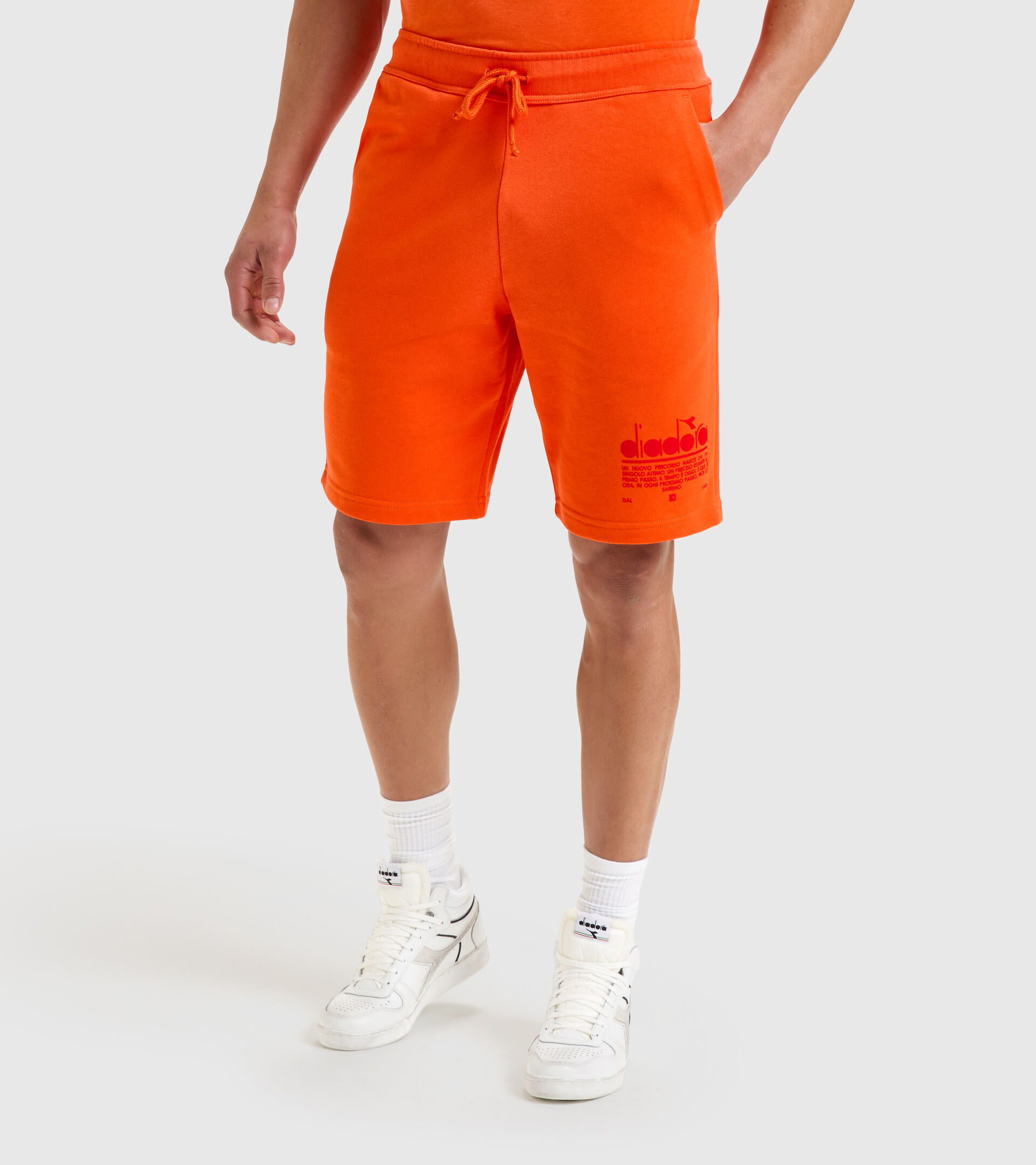Bermudas de algodón - Unisex BERMUDA MANIFESTO NARANJA BERMELLON - Diadora