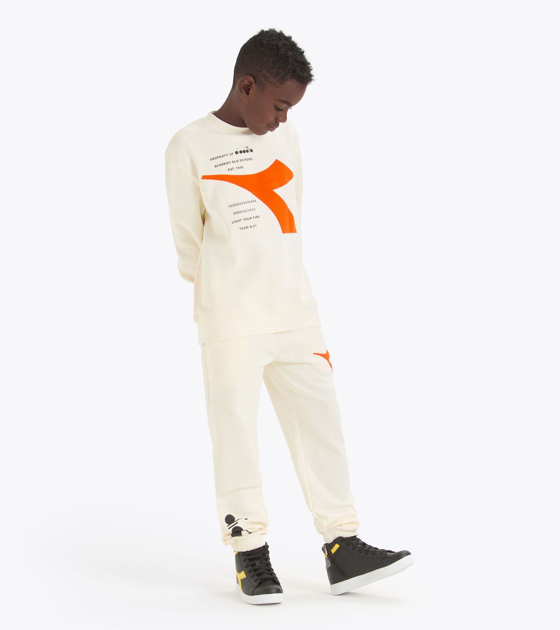Crewneck sweatshirt - Boy
 JB. SWEATSHIRT CREW FREGIO SOLITARY STAR - Diadora