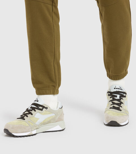 S8000 OVERLAND, VERT SPRAY Chaussures de sport - Homme S8000 OVERLAND VERT SPRAY - Diadora