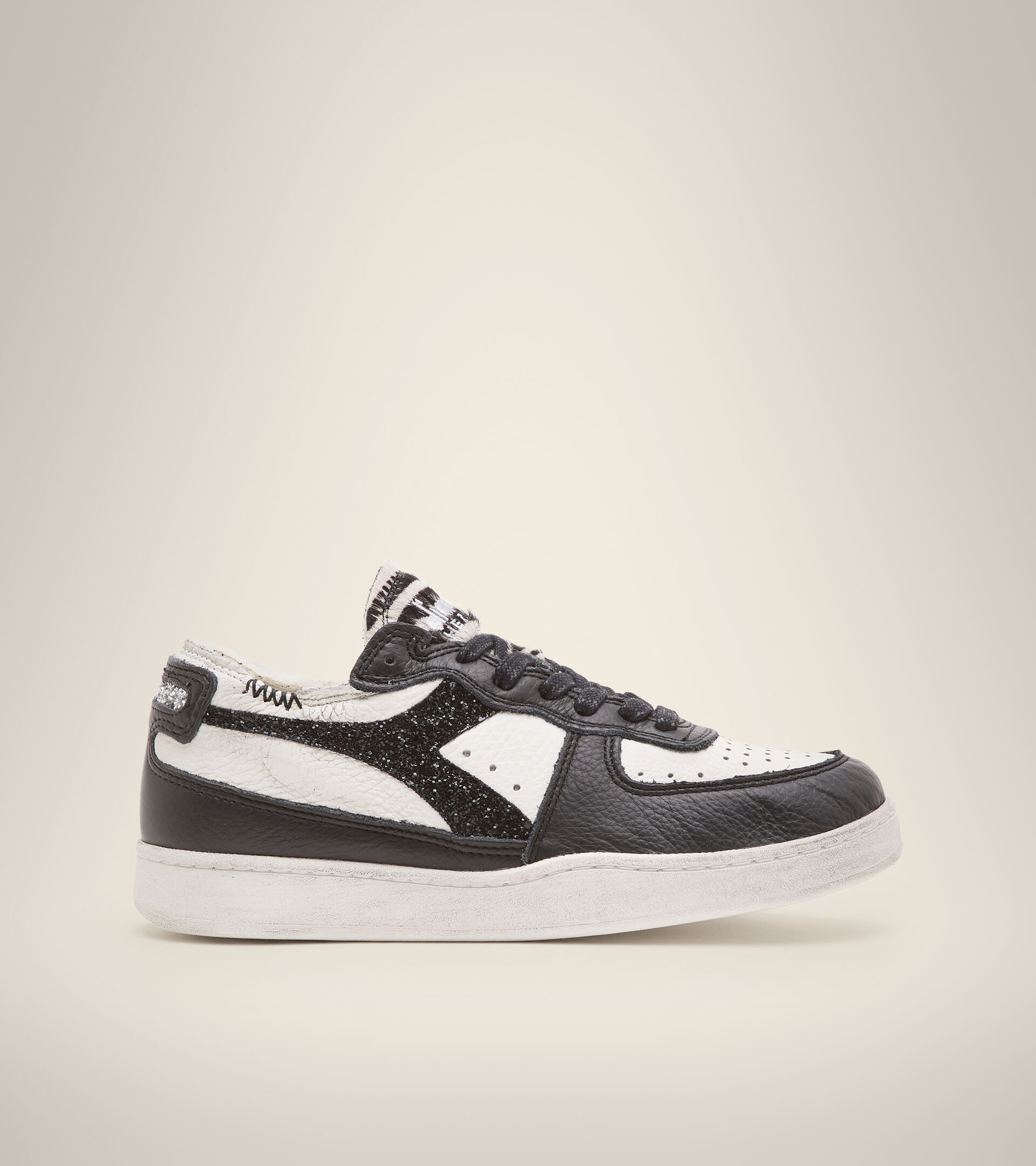 Footwear Heritage DONNA MI BASKET ROW CUT JUNGLE WN WHITE/BLACK Diadora