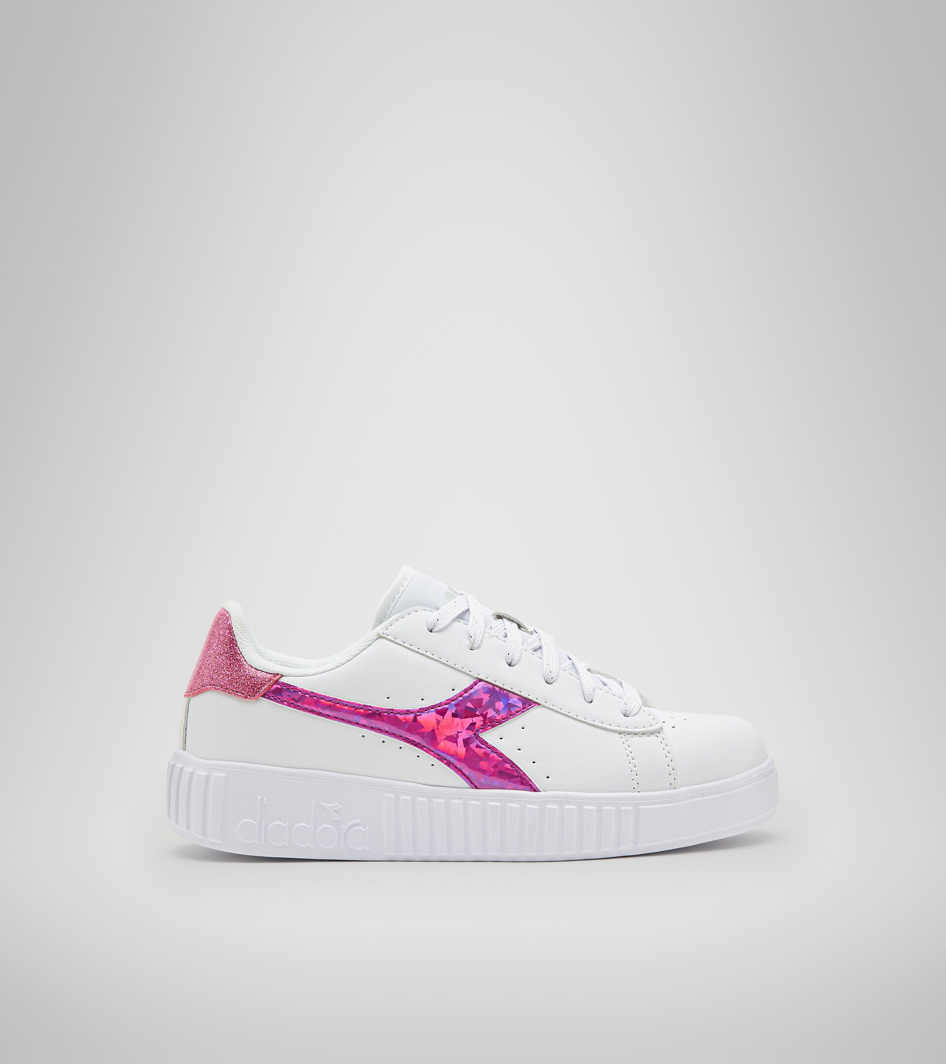 Sports shoes - Youth 8-16 years GAME STEP DIAMONDS GS WHITE/FUCHSIA PINK - Diadora
