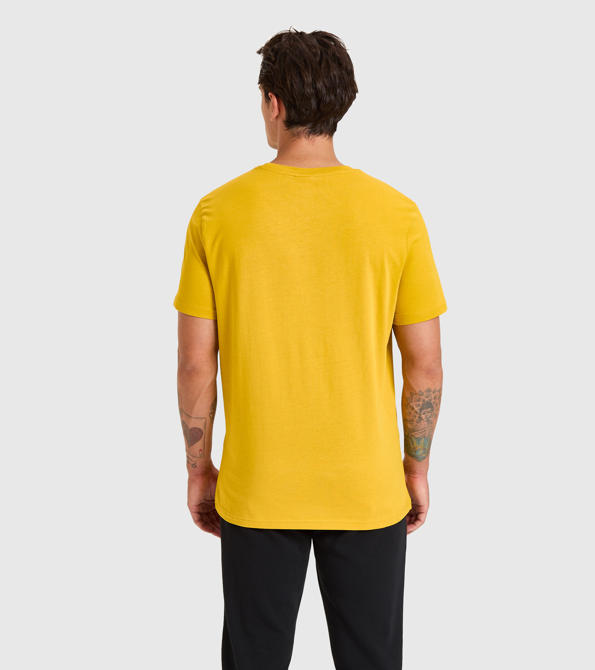 Camiseta - Hombre T-SHIRT SS CHROMIA OLIVO LEONADO - Diadora