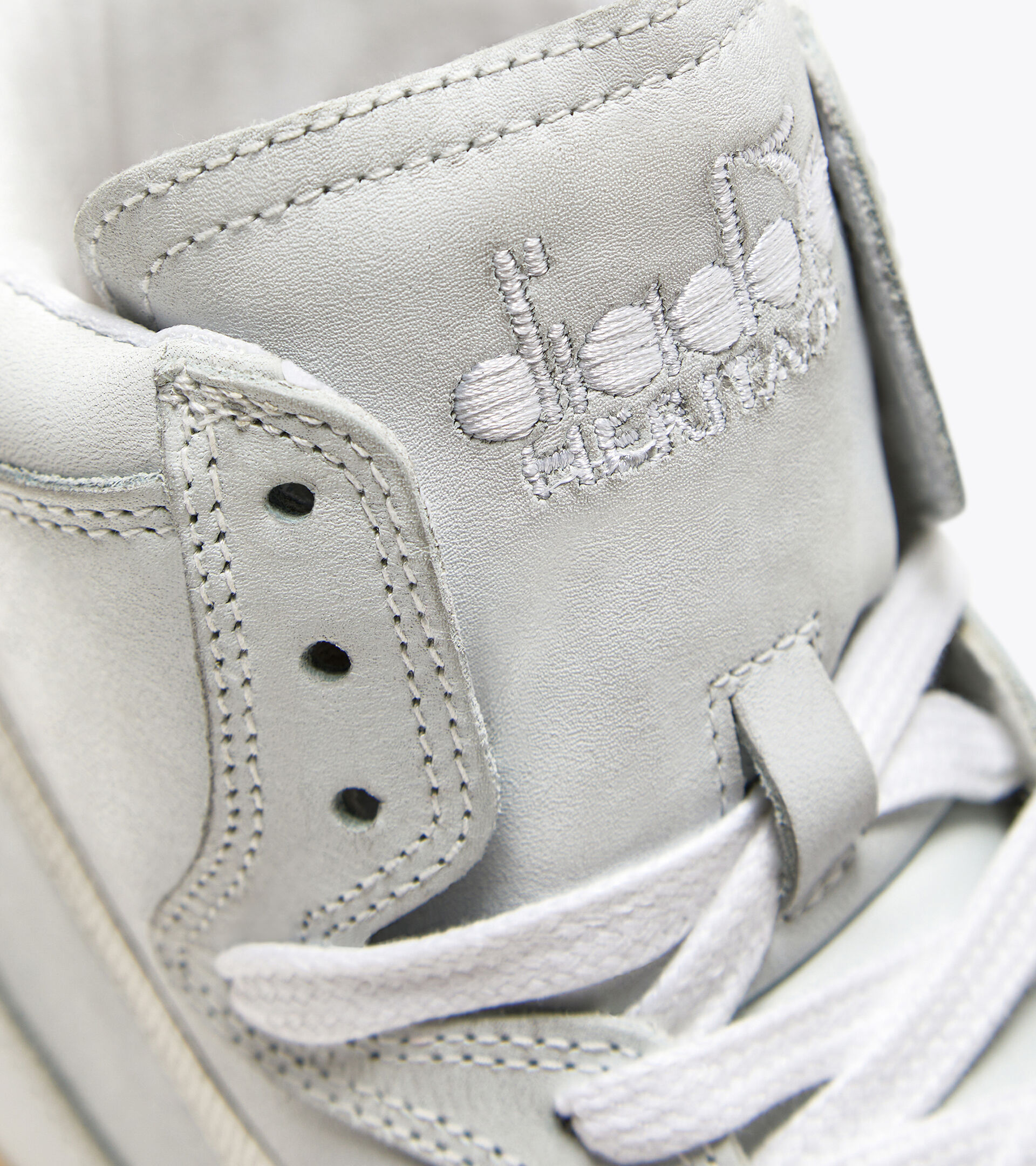 Heritage Trainer - Unisex MI BASKET USED WHITE /WHITE - Diadora