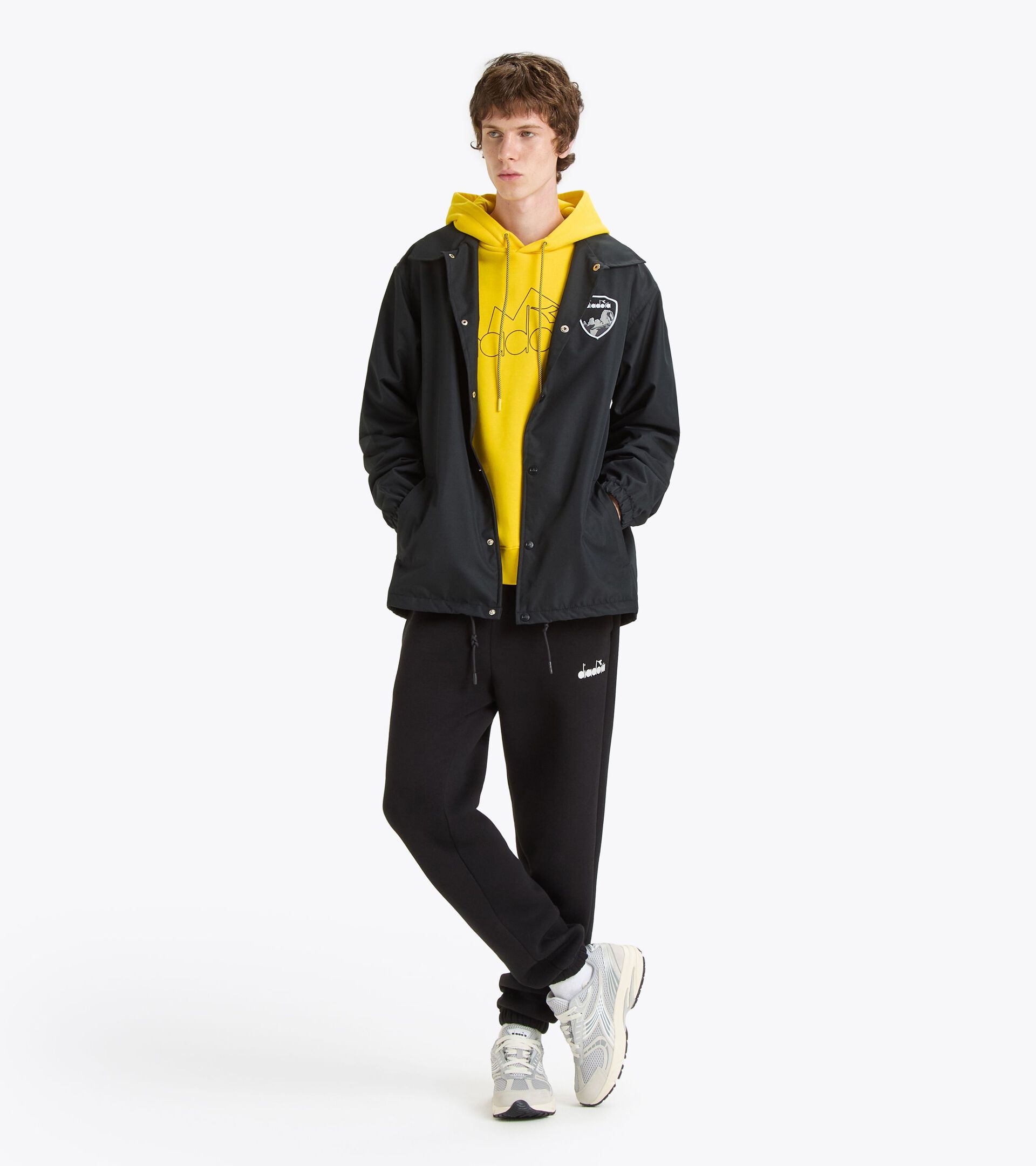 Winddichte Jacke - alle Geschlechter
 JACKET COACH ROUTE SCHWARZ - Diadora