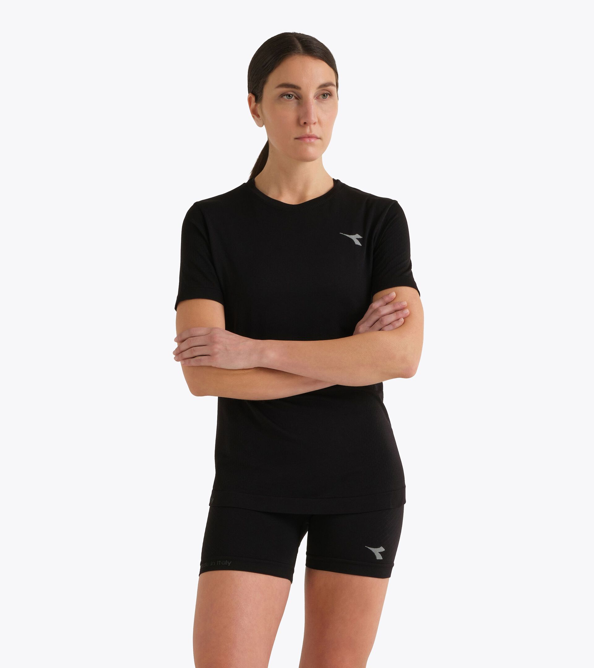 Technical t-shirt  for temperature control -  Running - Women&rsquo;s L. SS T-SHIRT STRATOUNO BLACK - Diadora