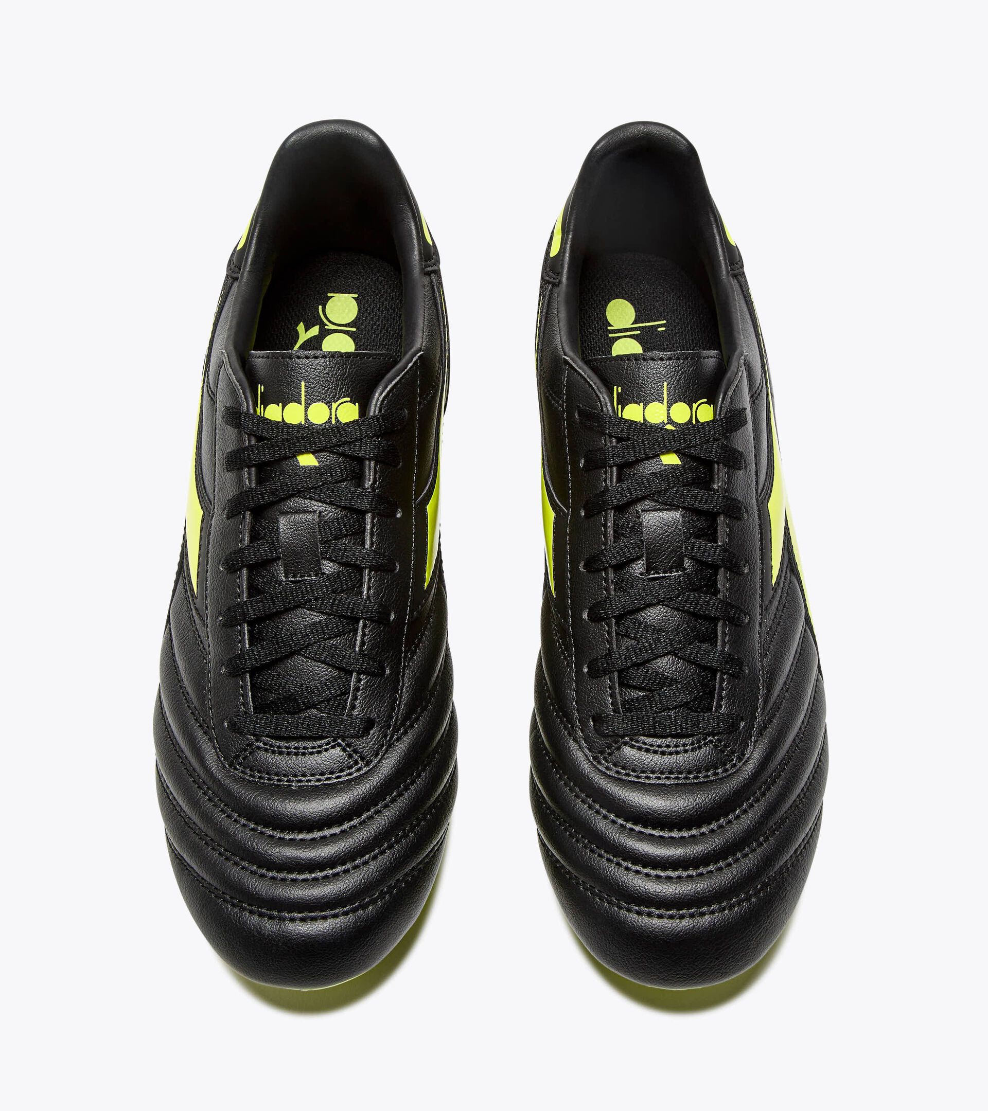 Calcio boots for firm grounds - Men&rsquo;s
 BRASIL ICON R LPU BLACK/FLUO YELLOW DIADORA - Diadora