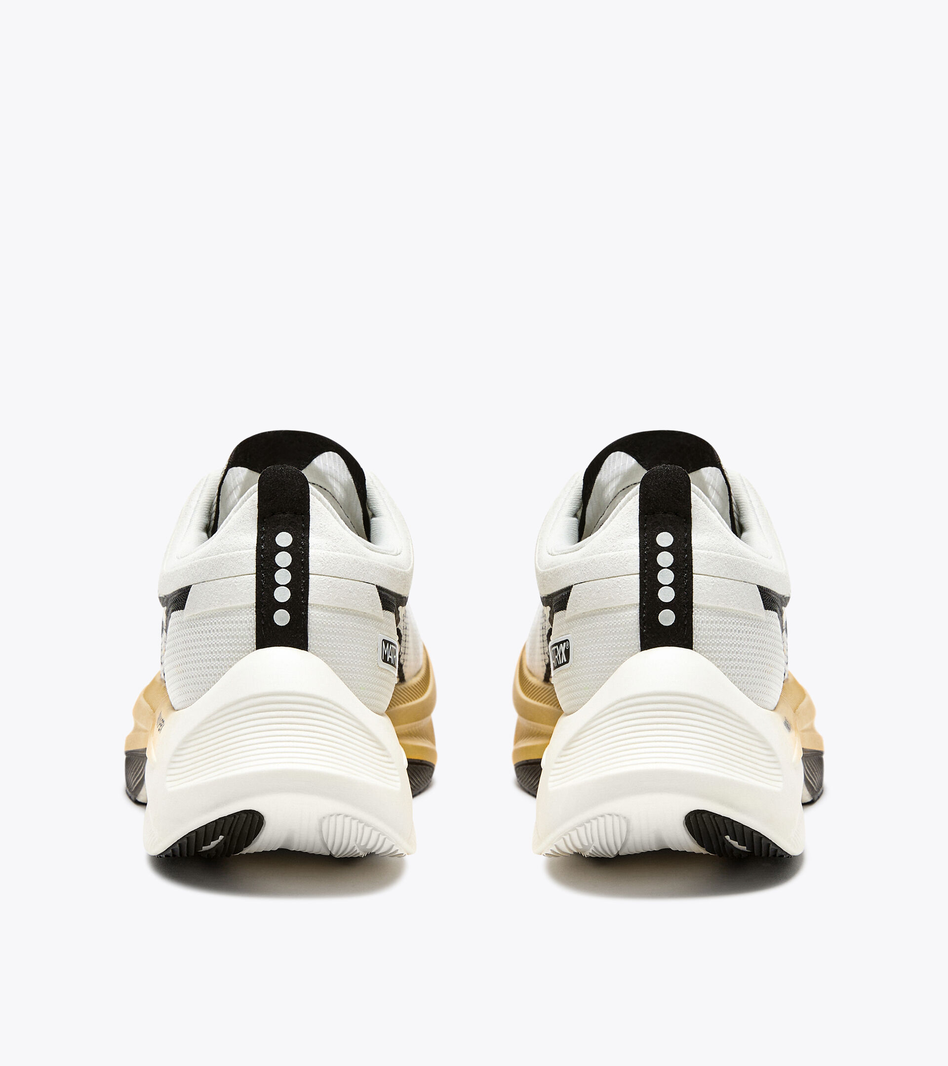 Road and track racing shoe - Carbon fiber - All-Gender GARA CARBON WHITE/BLACK/GOLD - Diadora
