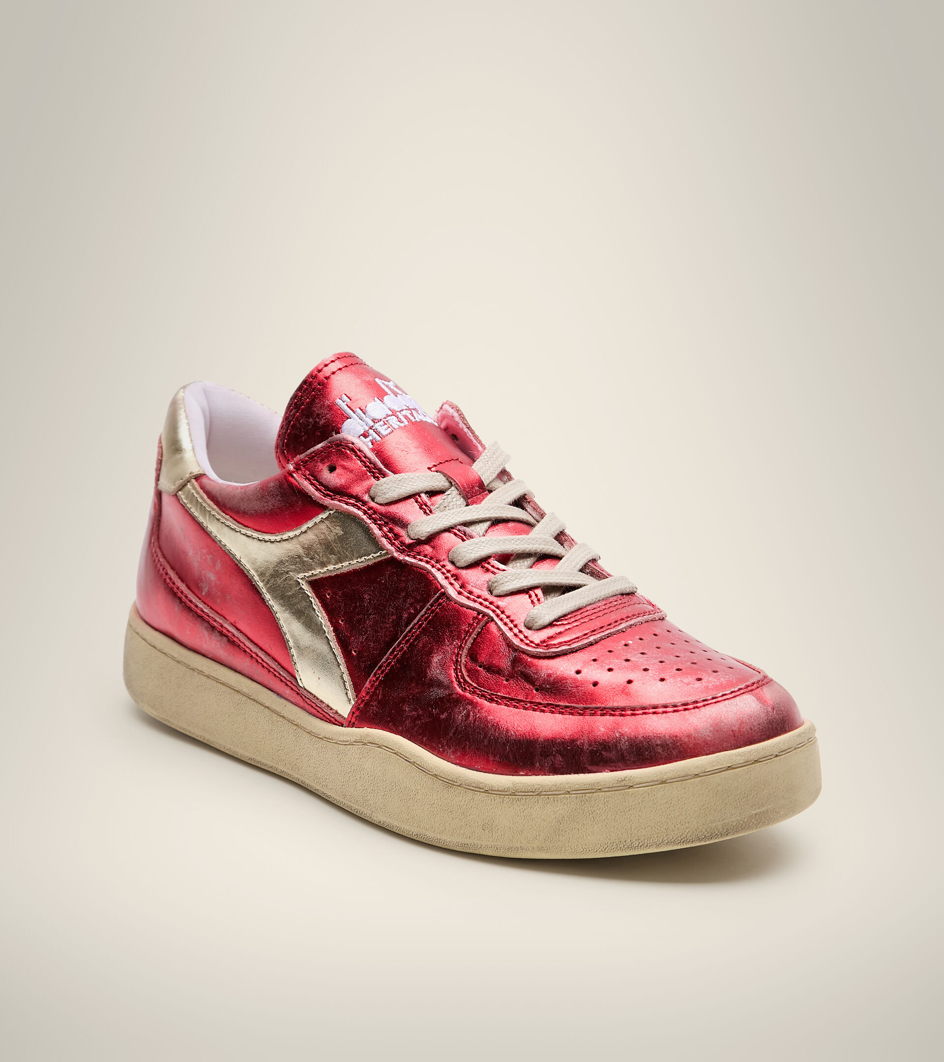 Heritage shoe - Unisex MI BASKET LOW METALLIC USED WN CARMINE RED - Diadora