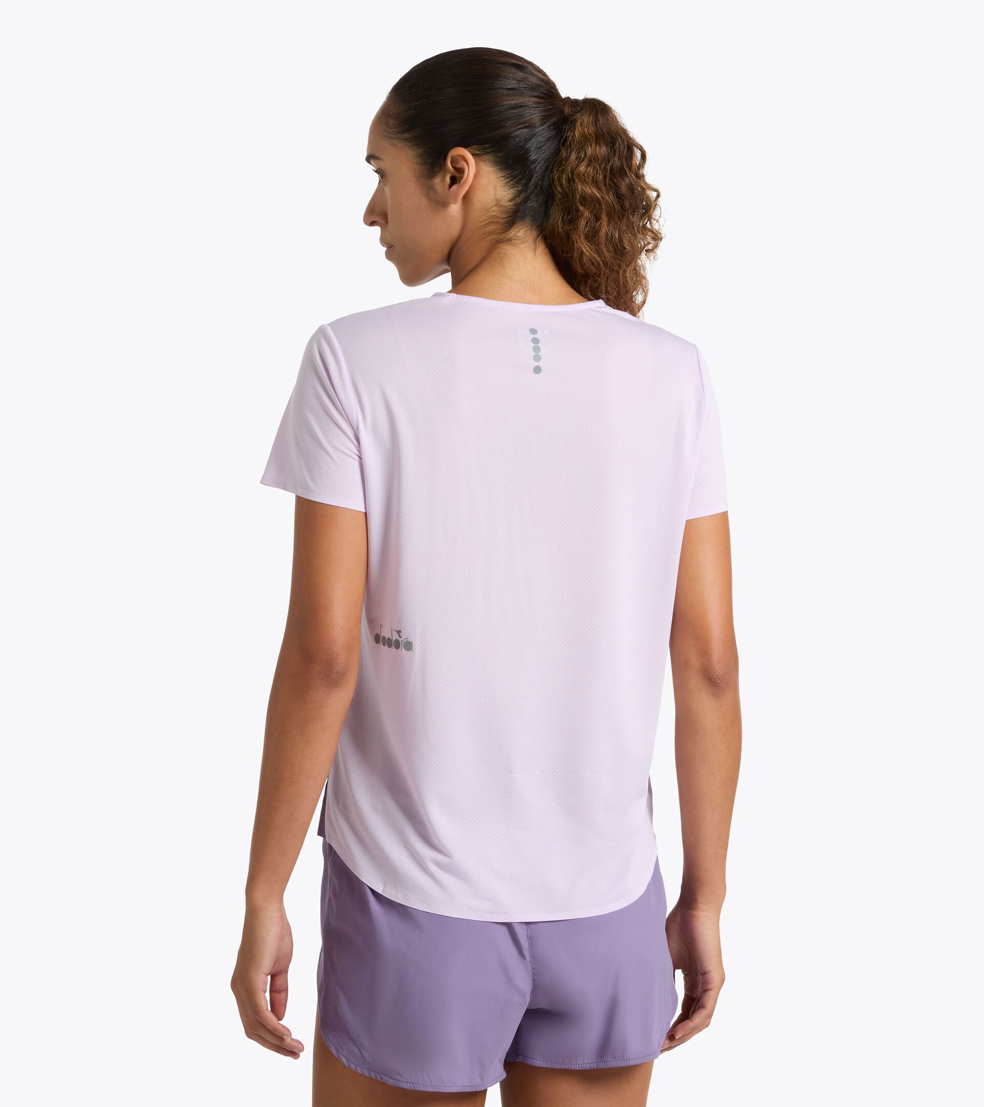 Super Light FIBRAZERO t-shirt  - Running - Women&rsquo;s
 L. SS T-SHIRT SUPER LIGHT FIBRAZERO VIOLET ORCHID - Diadora