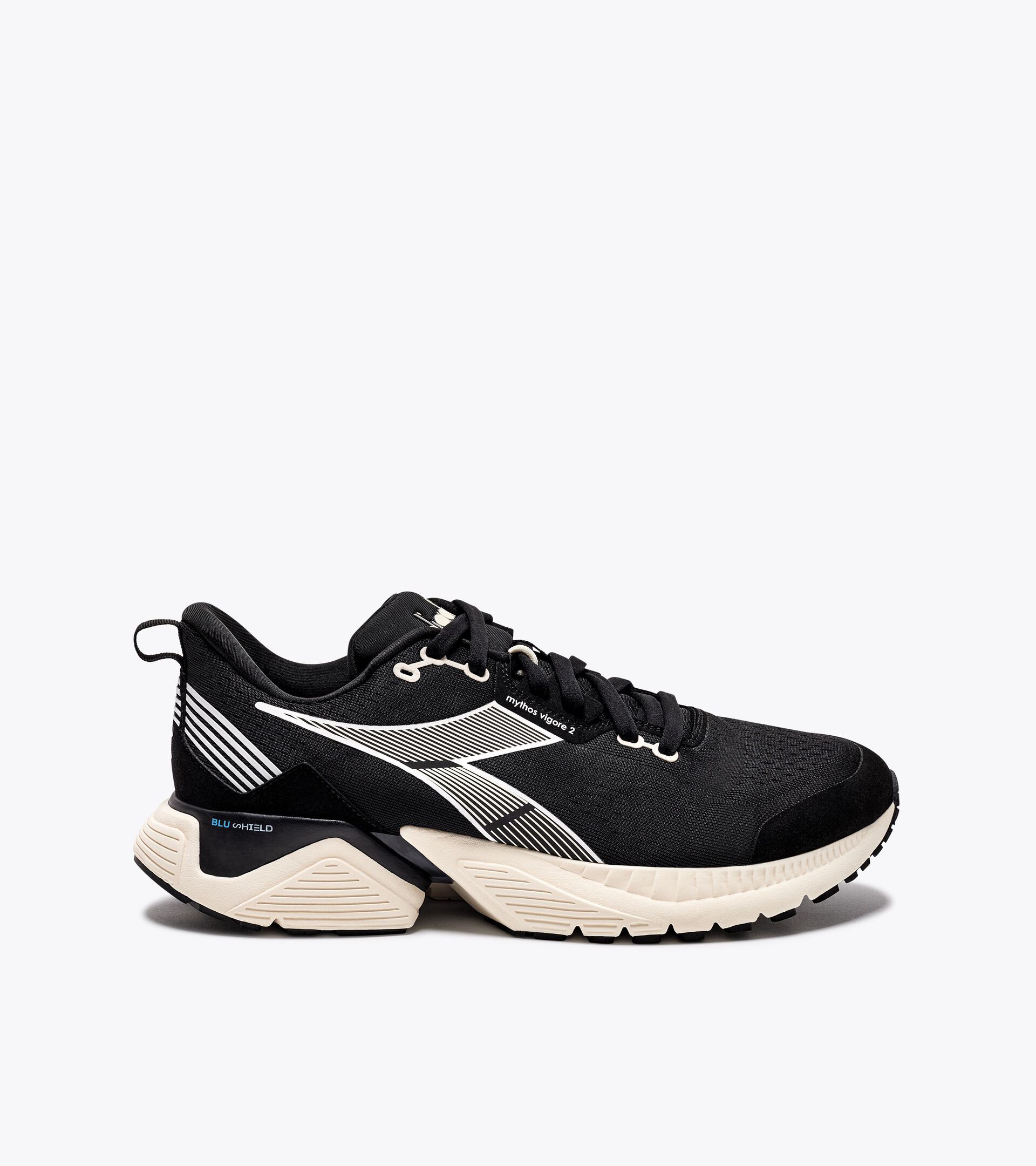 Running shoes - Men MYTHOS BLUSHIELD VIGORE 2 BLACK/WHISPER WHITE - Diadora