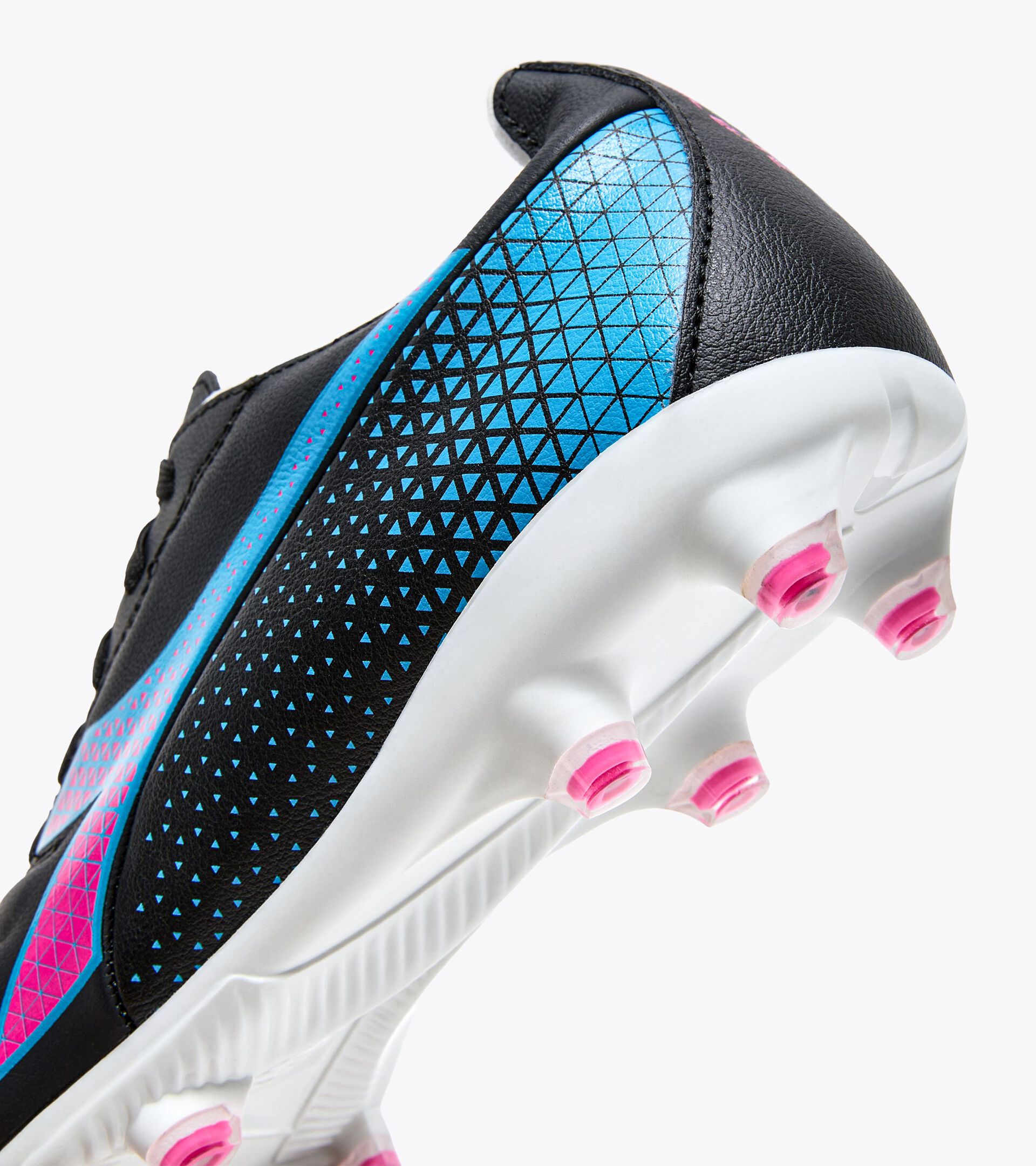 Calcio boots for firm ground - Women's BRASIL ELITE GR LT W LP12 BLK/PINK FLUO/CYAN BLUE FLUO - Diadora