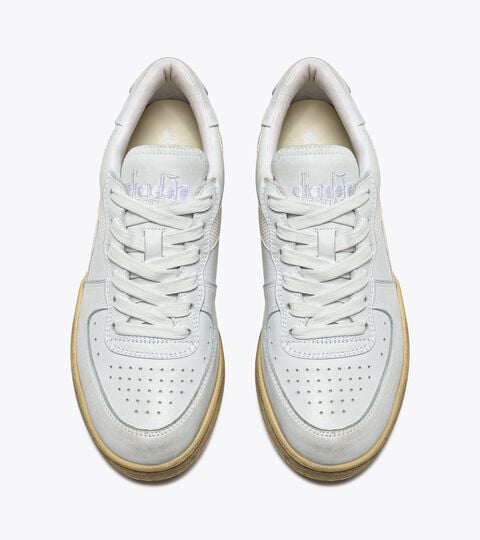 MI BASKET LOW USED, WHITE /WHITE Heritage shoe - Gender Neutral MI BASKET LOW USED WHITE /WHITE - Diadora