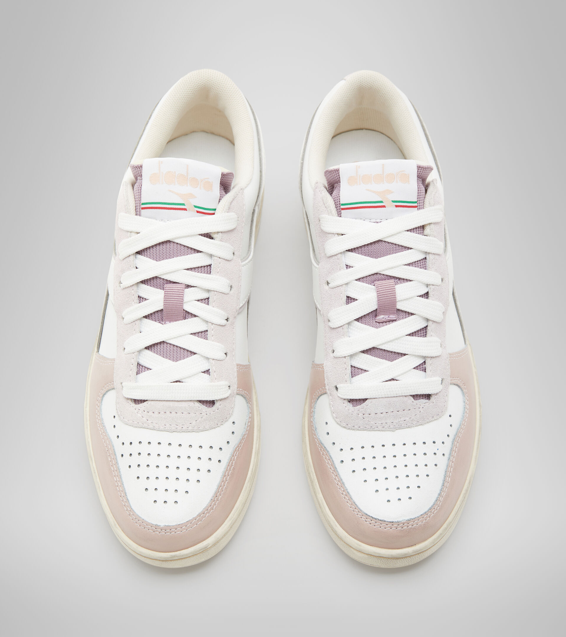 Sports shoes - Women MAGIC BASKET LOW ICONA WN ADOBE ROSE/ELDERBERRY - Diadora