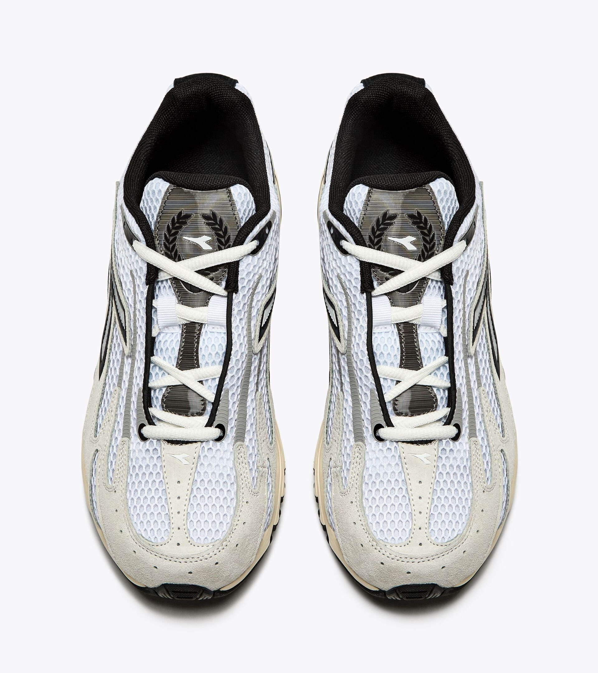 Sports sneakers - All-Gender MYTHOS PROPULSION 280 MASCOTTE OPTICAL WHITE/BLACK - Diadora
