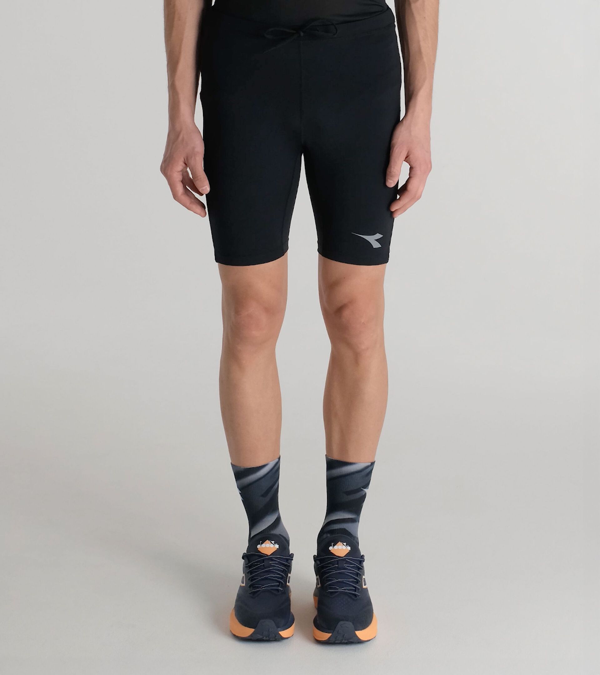 FIBRAZERO Leggings shorts - Running - Men&rsquo;s
 SHORT TIGHTS SUPER LIGHT FIBRAZERO BLACK - Diadora