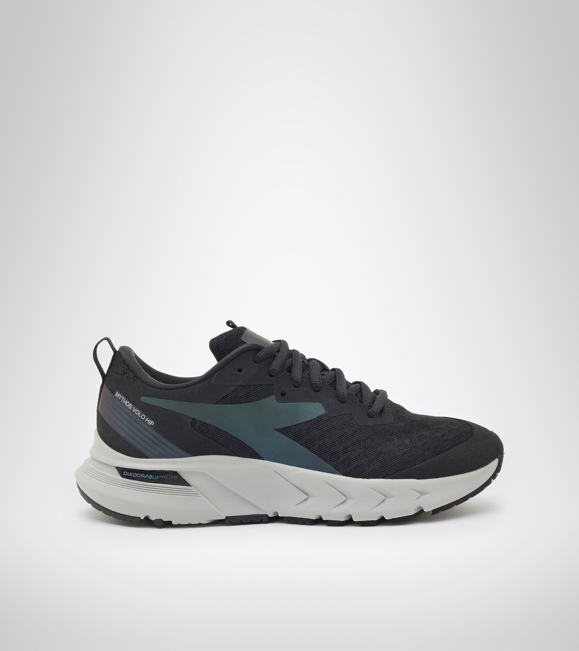 Footwear Sport DONNA MYTHOS BLUSHIELD VOLO HIP W BLACK/SILVER Diadora