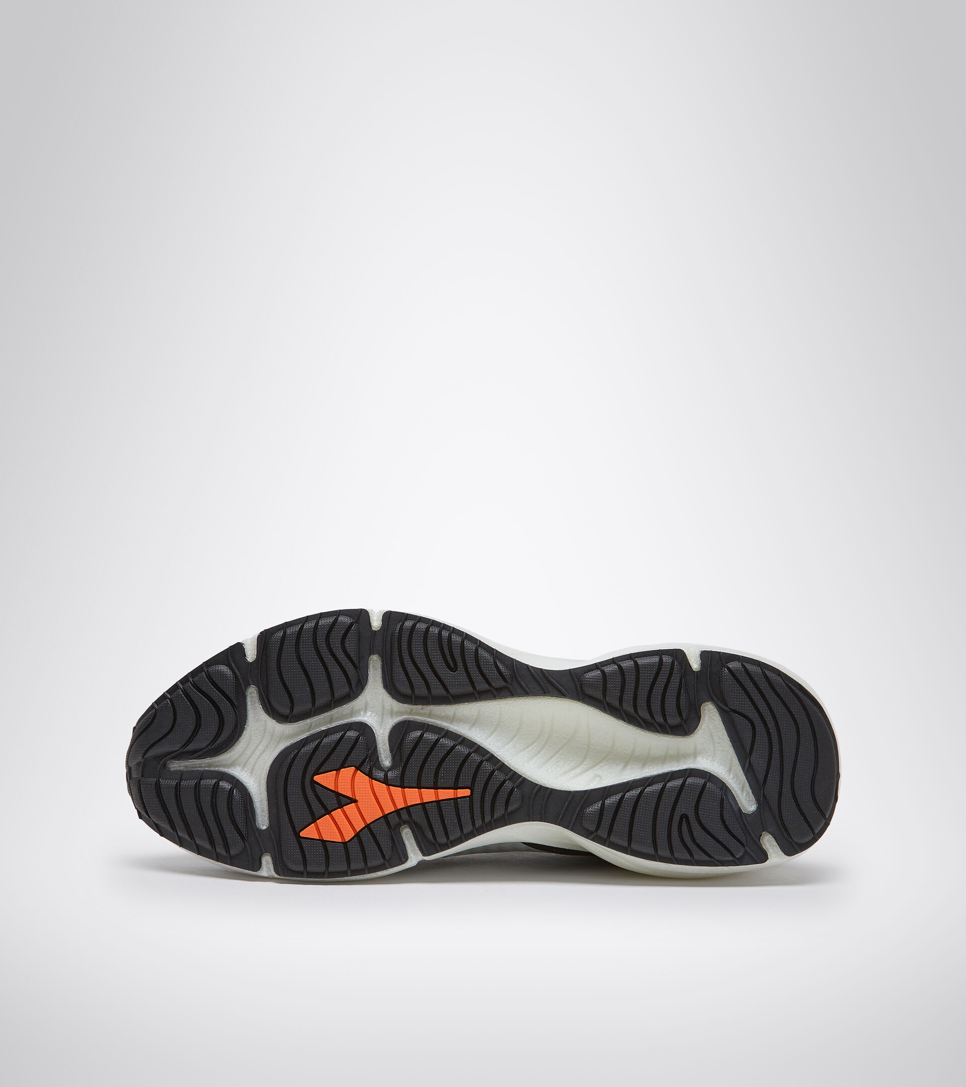 Running shoes - Women FRECCIA W BLACK/SILVER - Diadora