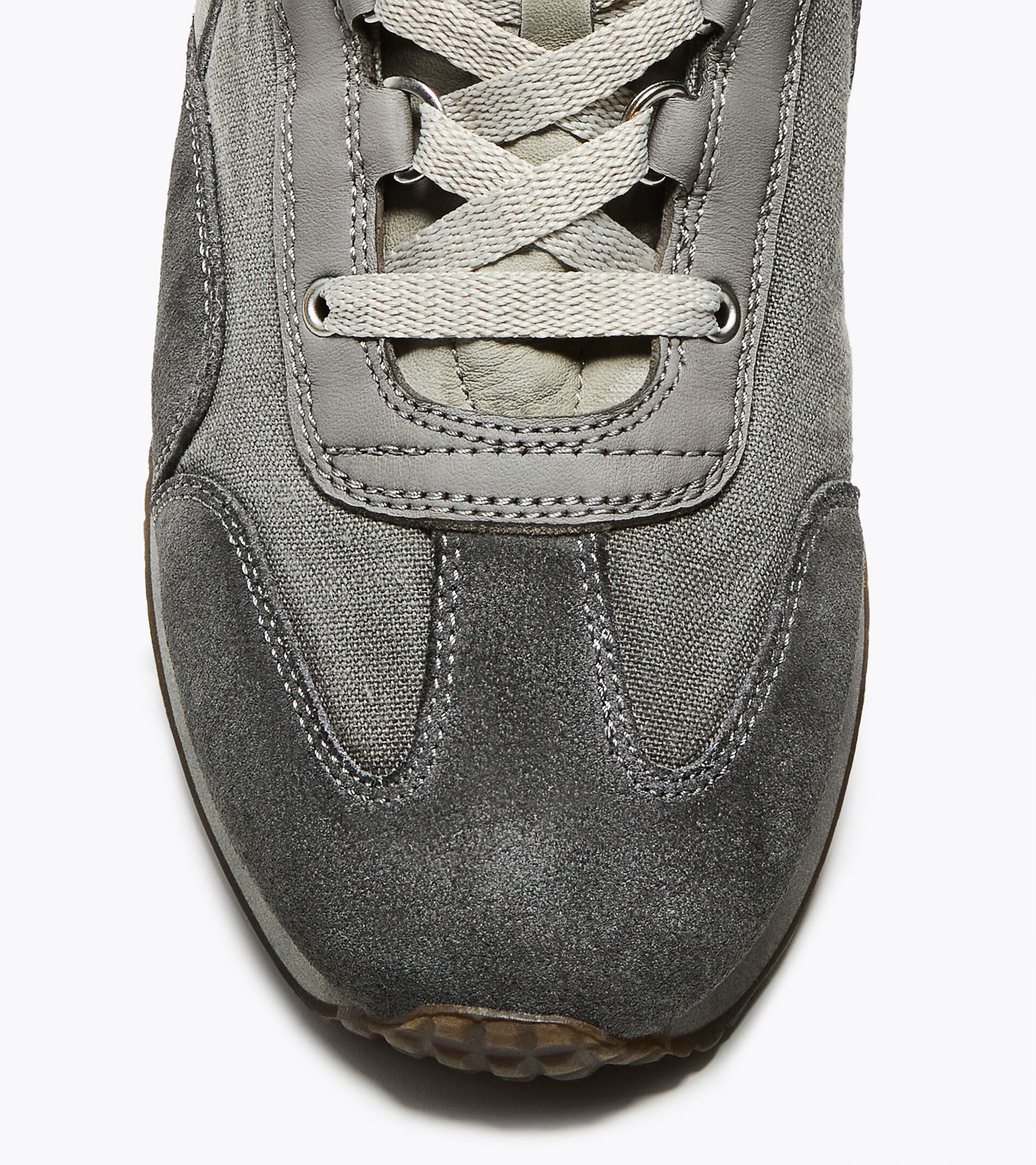 Low-profile Heritage sneaker - All-gender EQUIPE DIRTY SW EVO CRYSTAL GREY - Diadora