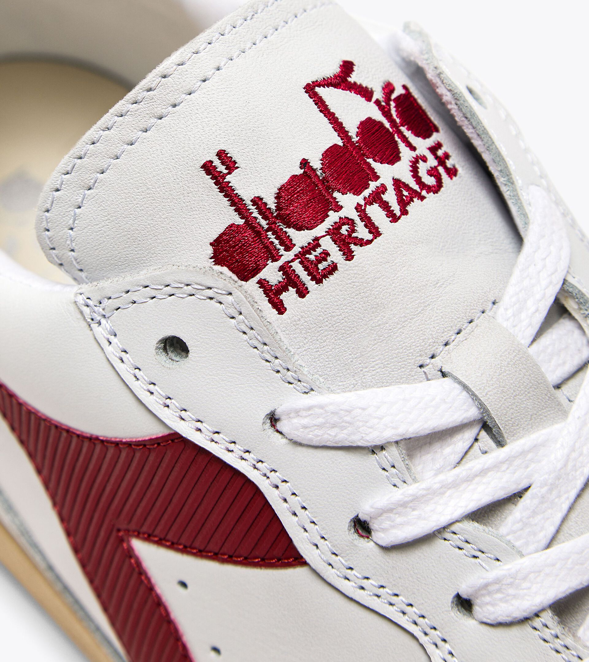 Heritage shoes - Unisex MI BASKET LOW USED WHITE/GARNET - Diadora